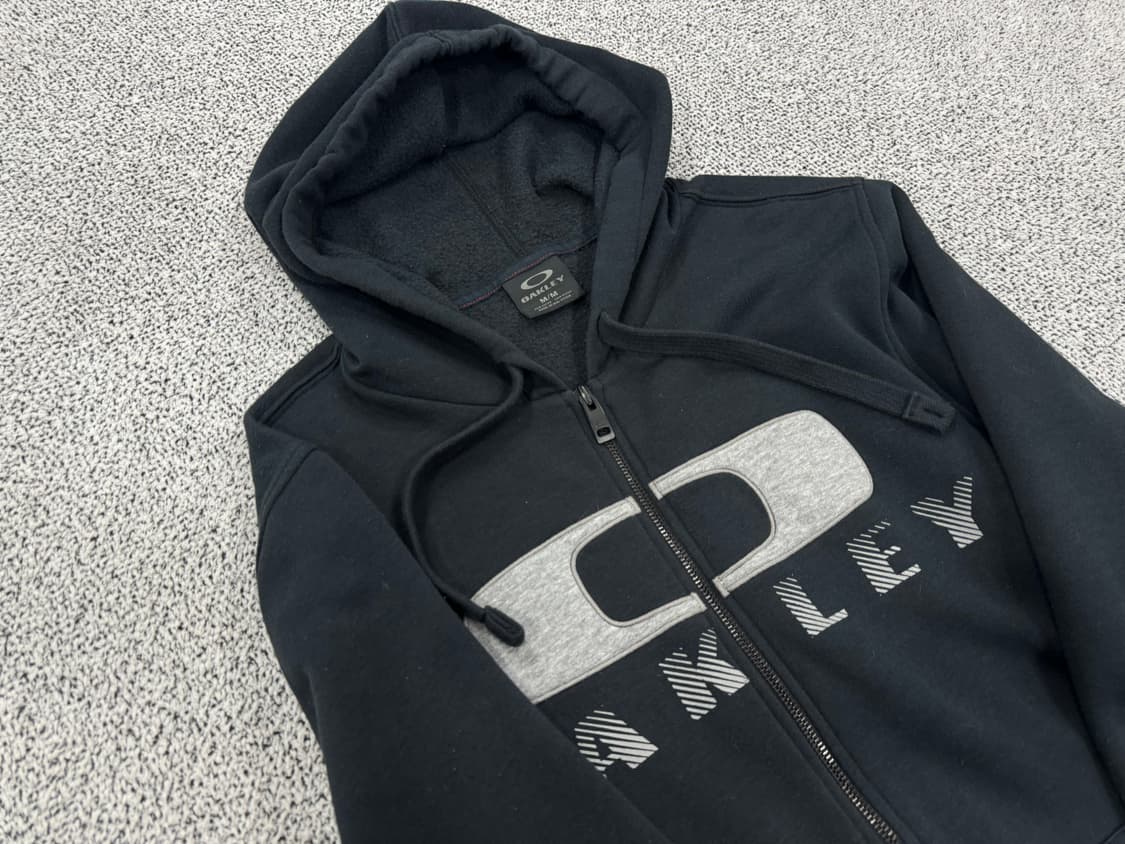 오클리 빅로고 후드집업 상품이미지2