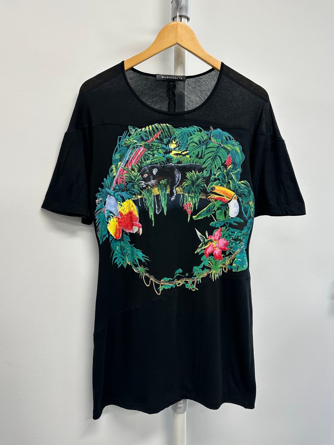 발렌시아가 프린팅 티셔츠 상품이미지1