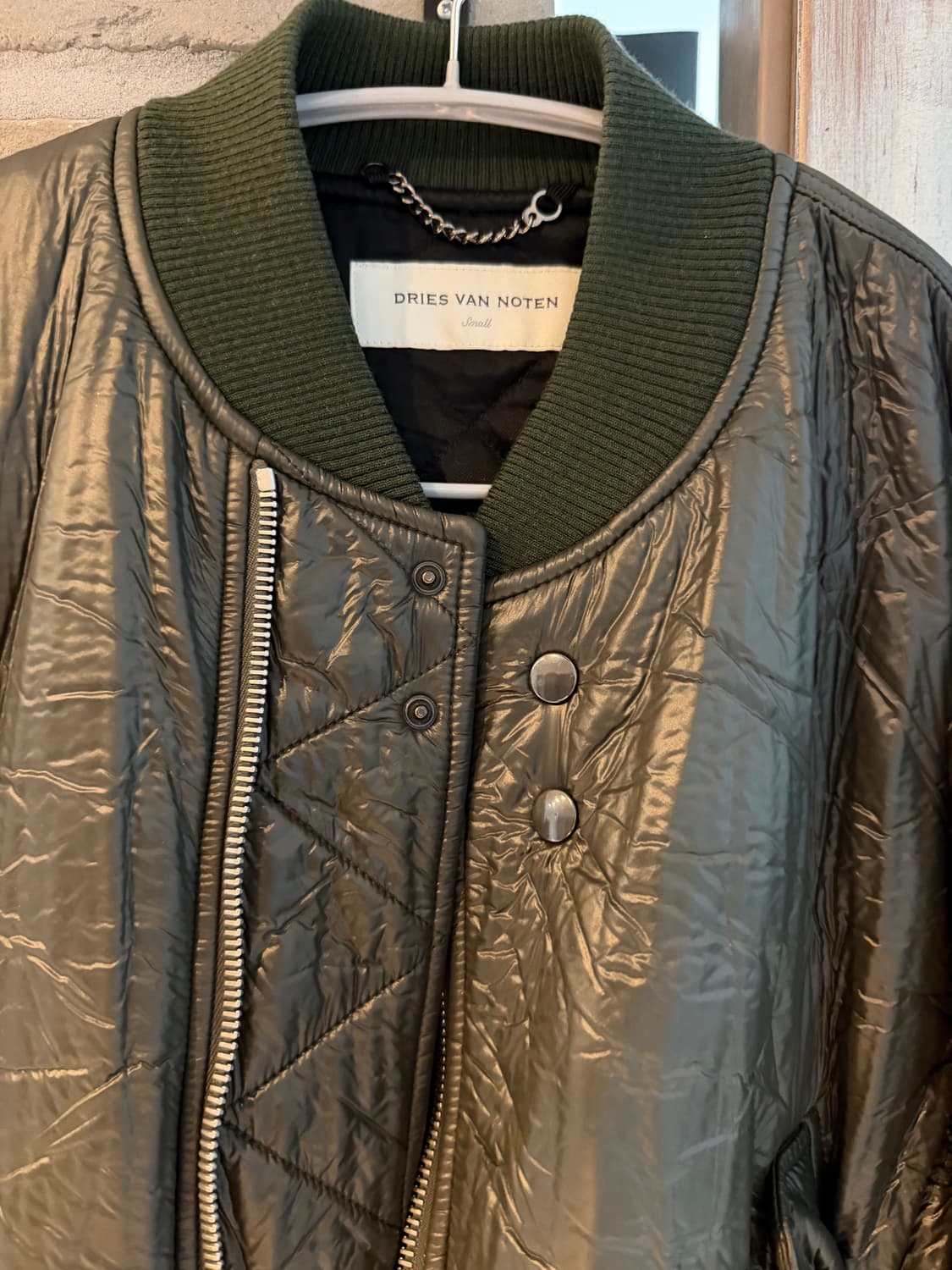 드리스반노튼 크링클봄버 s 상품이미지3