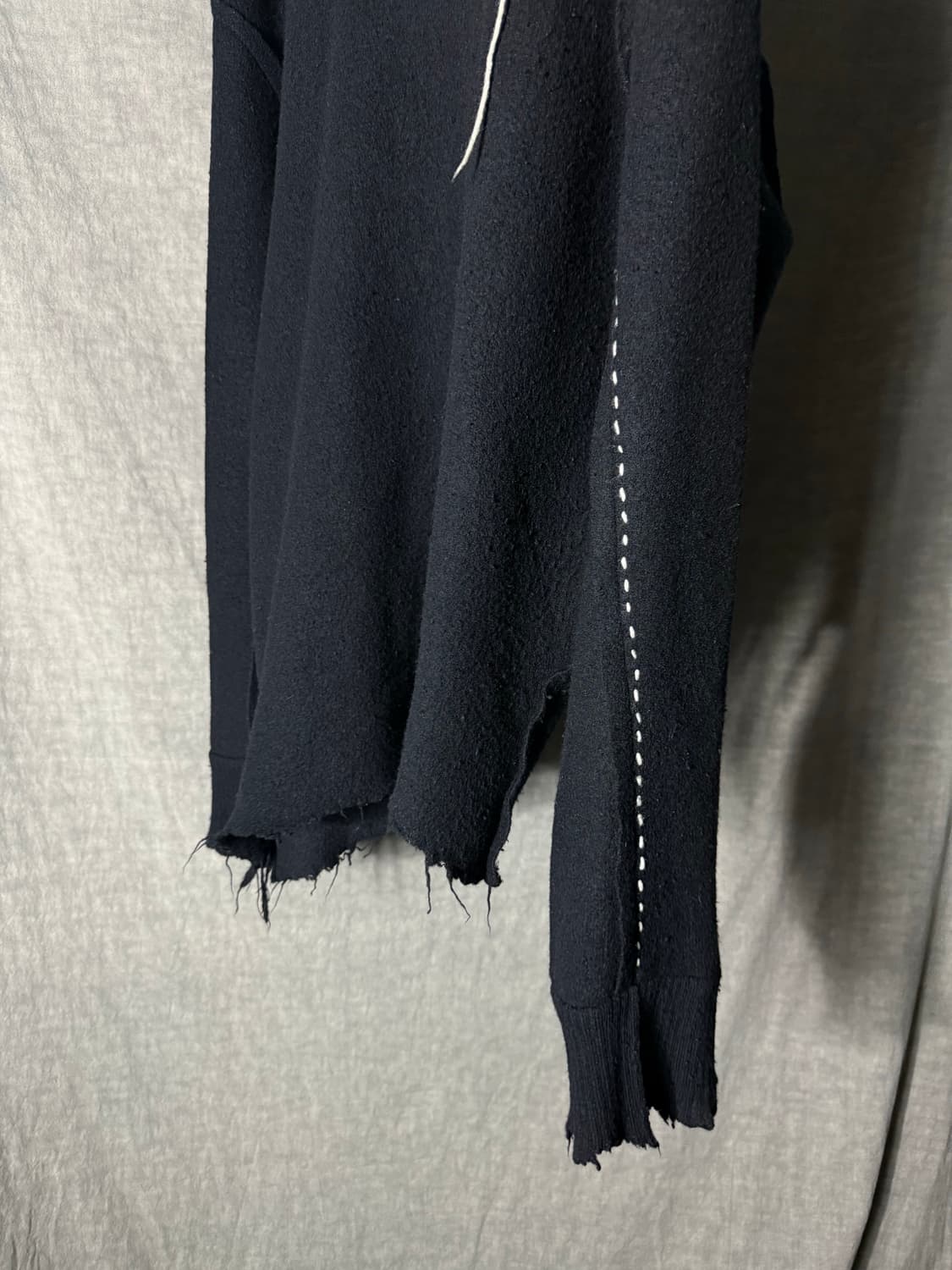 BED j.w. FORD Distressed High Neck Knit 상품이미지4