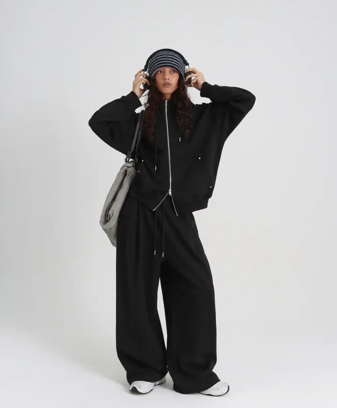 블랙업 더블코튼 리벳 후드집업 상품이미지2