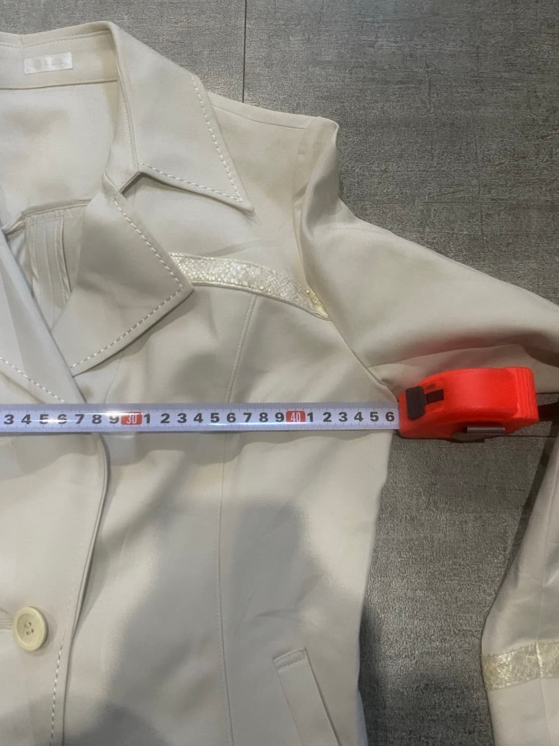 일본빈티지 Mlle 보헤미안긱시크y2k 뱀가죽 자켓 아이보리 상품이미지3