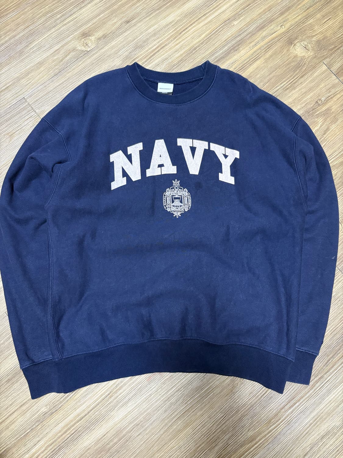 아웃스탠딩 NAVY 맨투맨 상품이미지1