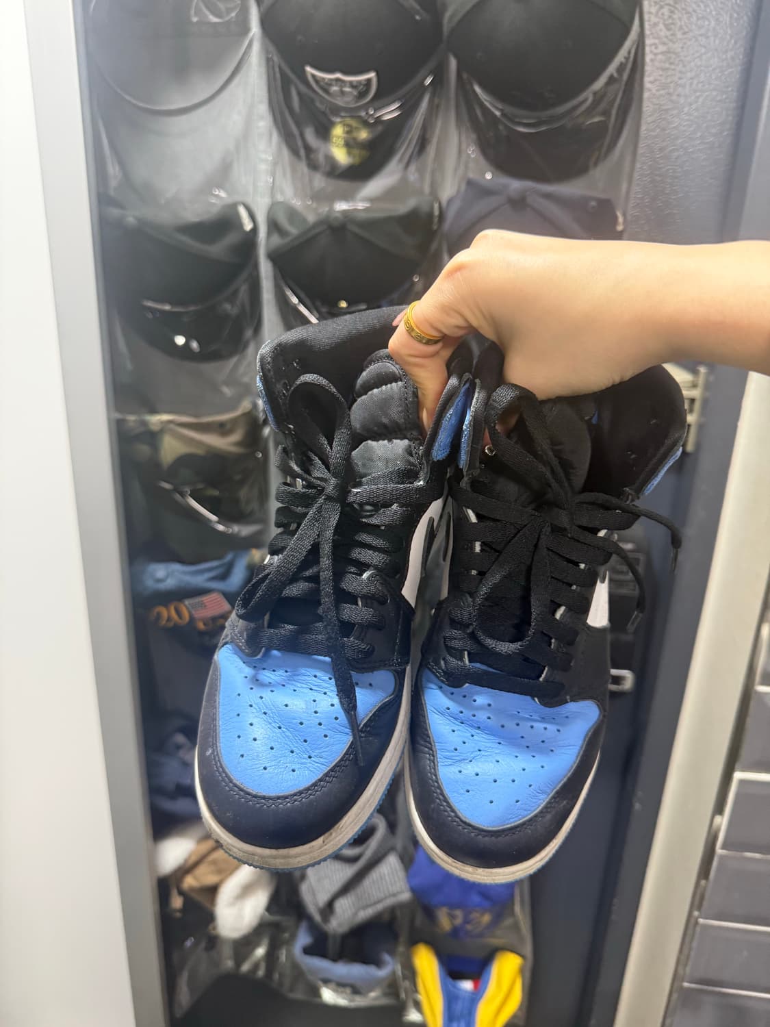 조던 1 레트로 하이 OG 유니버시티 블루 상품이미지2