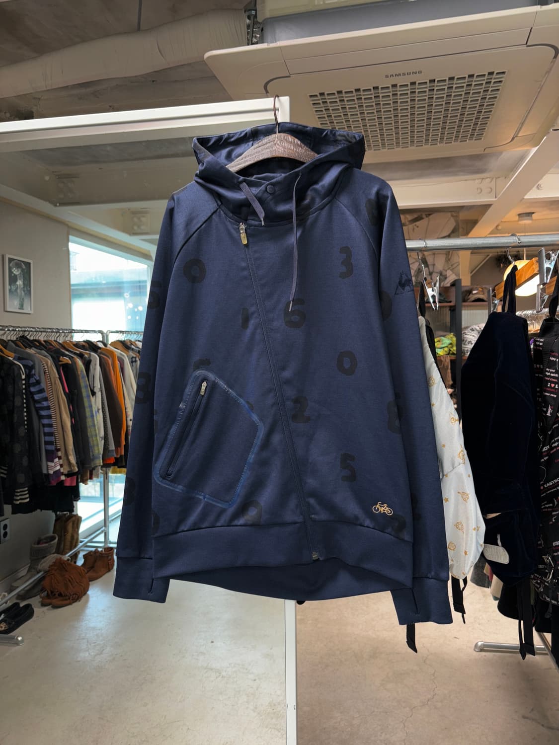 소우소우 르꼬끄 비대칭 후드집업 상품이미지5