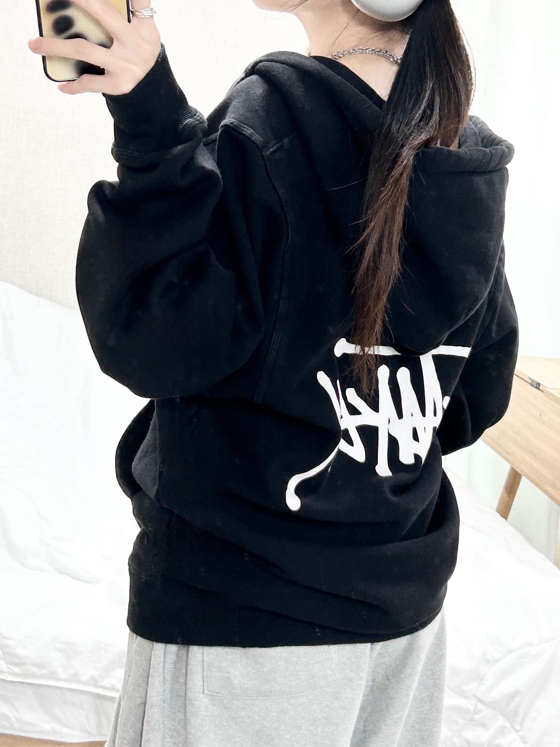 스투시 빅로고 블랙 후드집업 상품이미지4