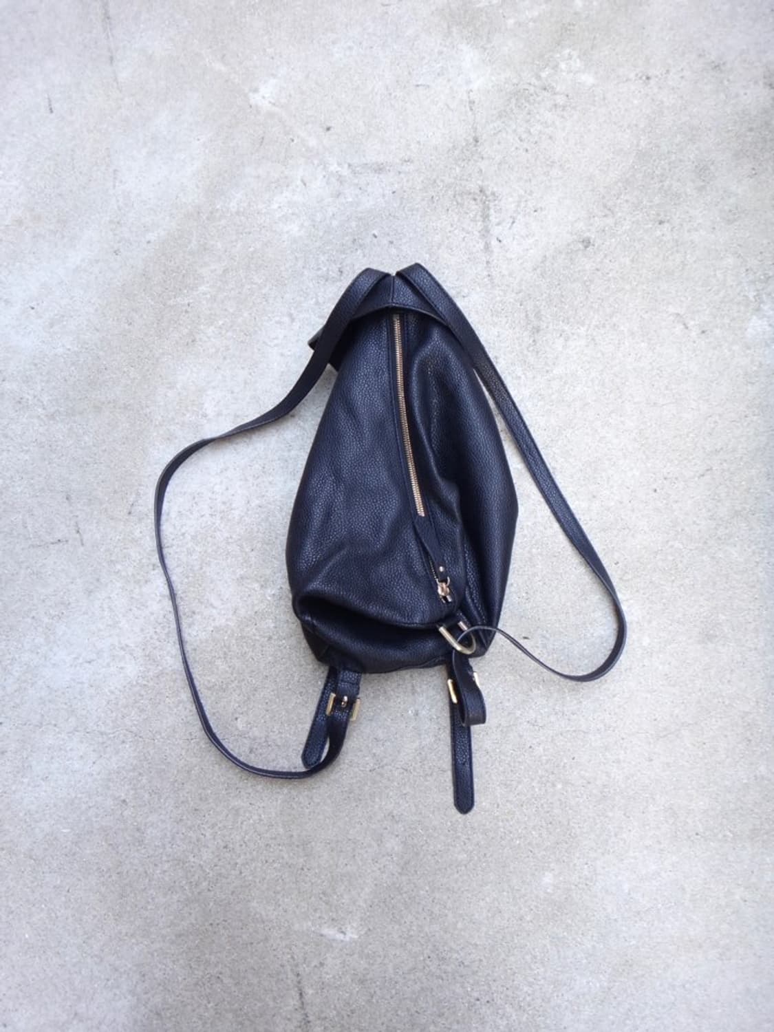 CHRISTIAN LACROIX triangle leather bag 상품이미지4