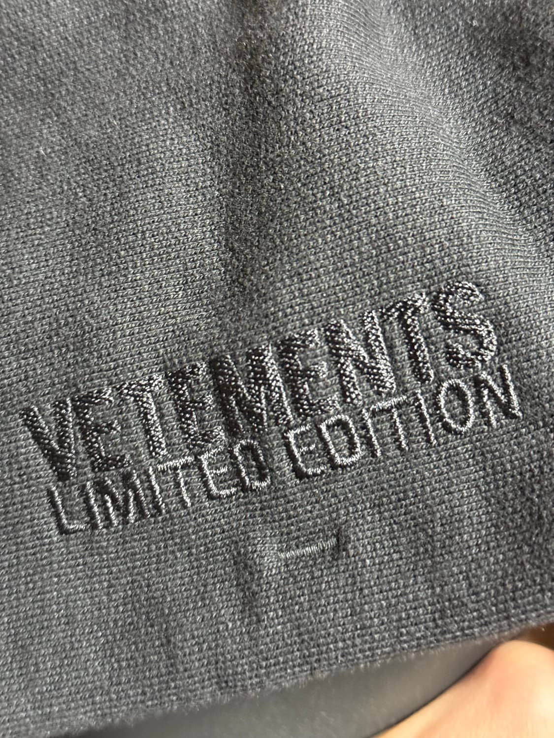 베트멍 리미티드에디션 엠보스드 로고 후디 M 상품이미지5