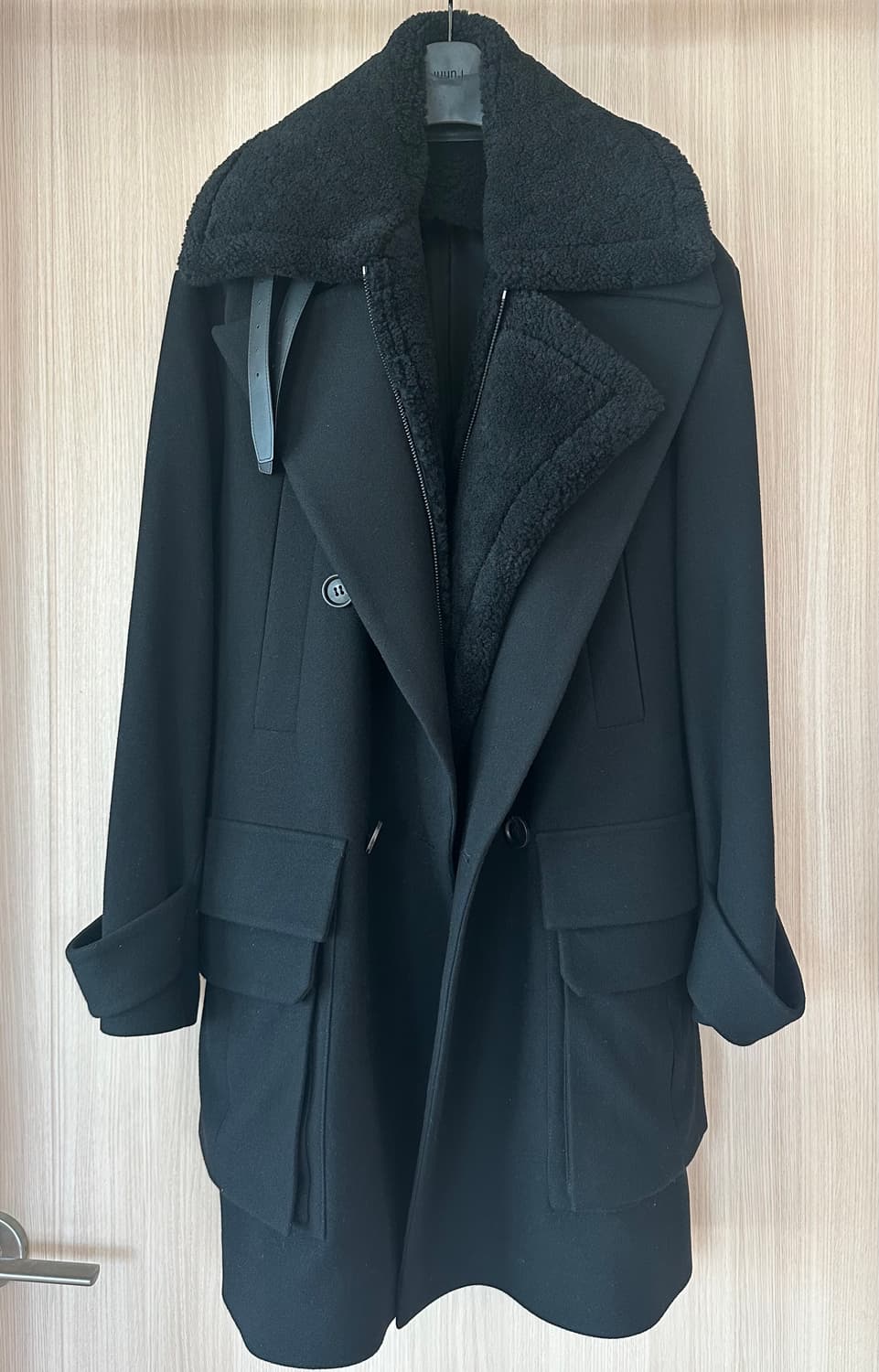 준지 17fw 캐시미어 혼방 무스탕 더블 코트 상품이미지1