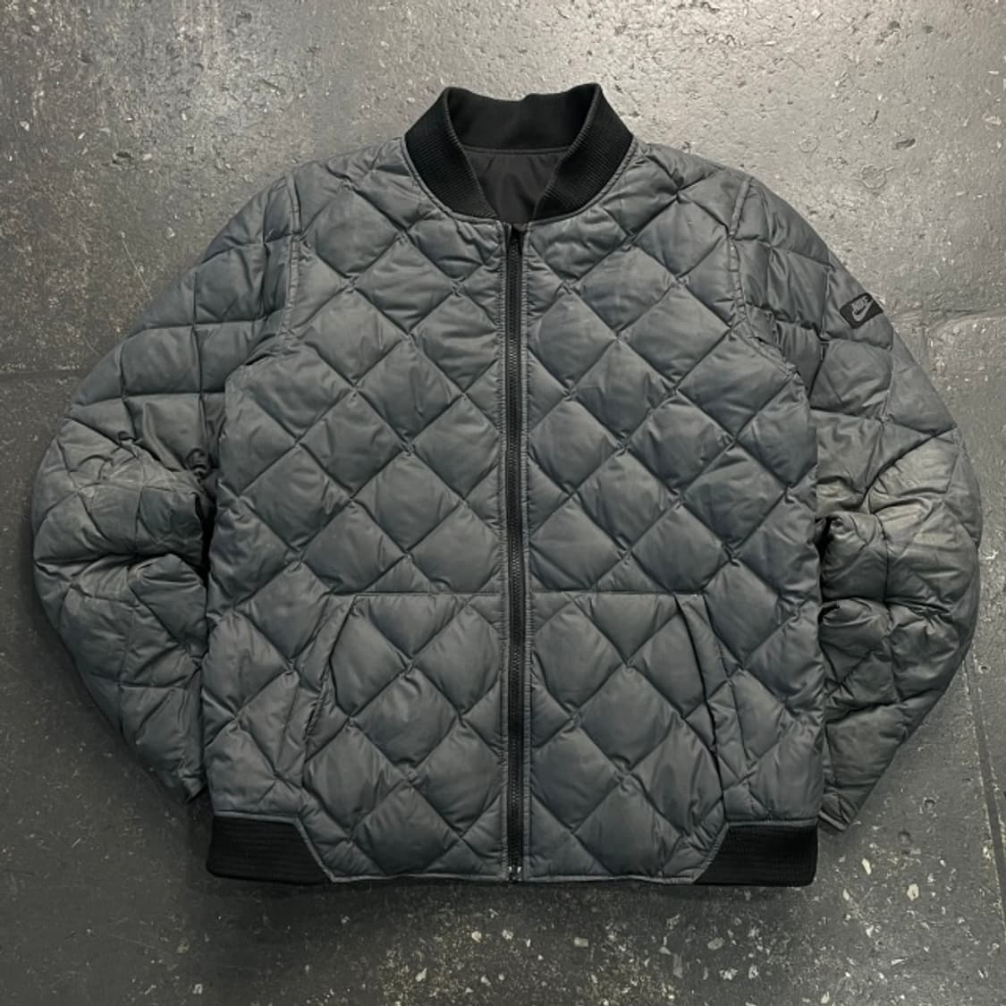 100 나이키 리버시블 양면 블루종 경량패딩 상품이미지3