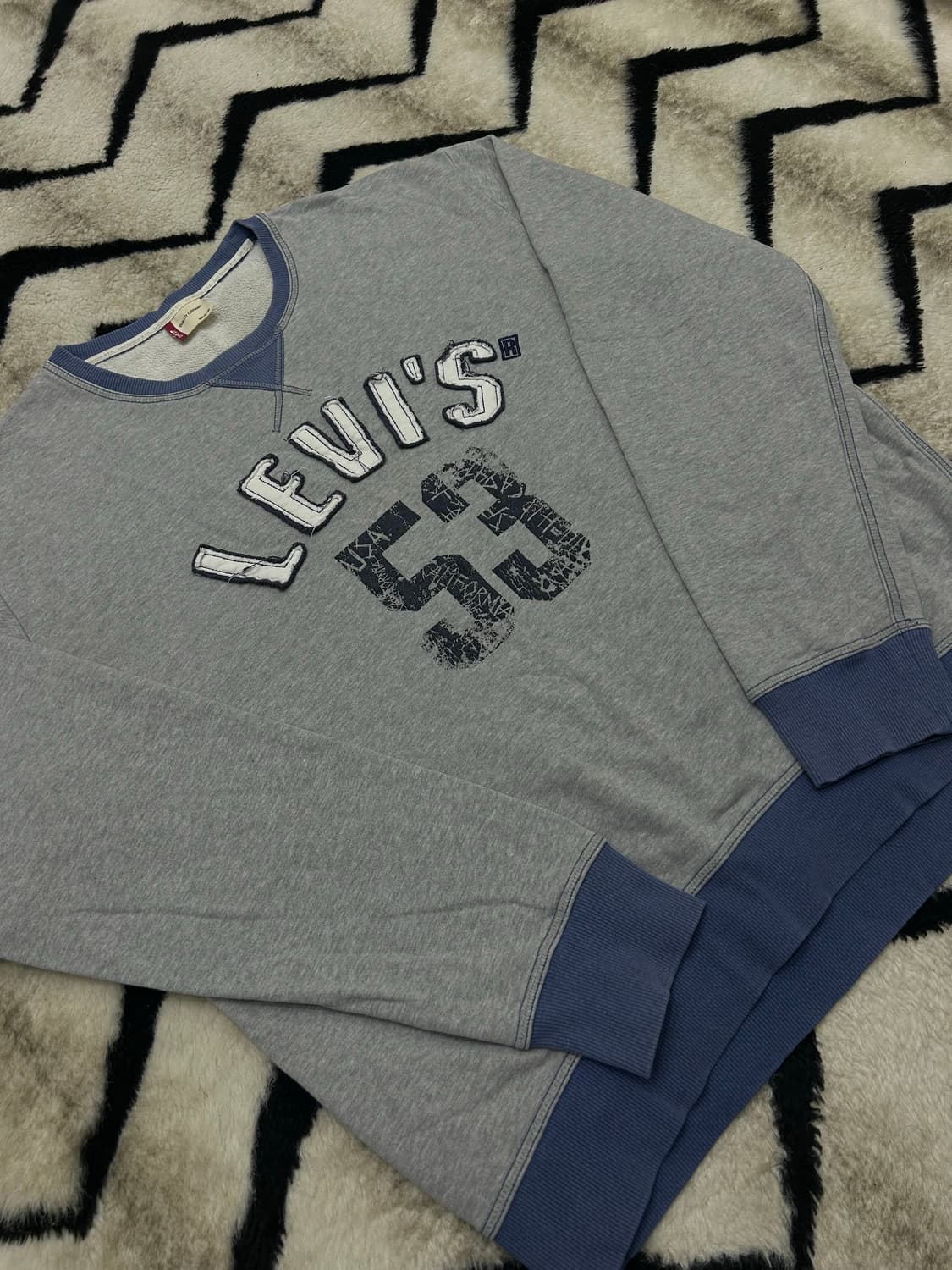 [XL]리바이스 스펠아웃 맨투맨/그레이 상품이미지2