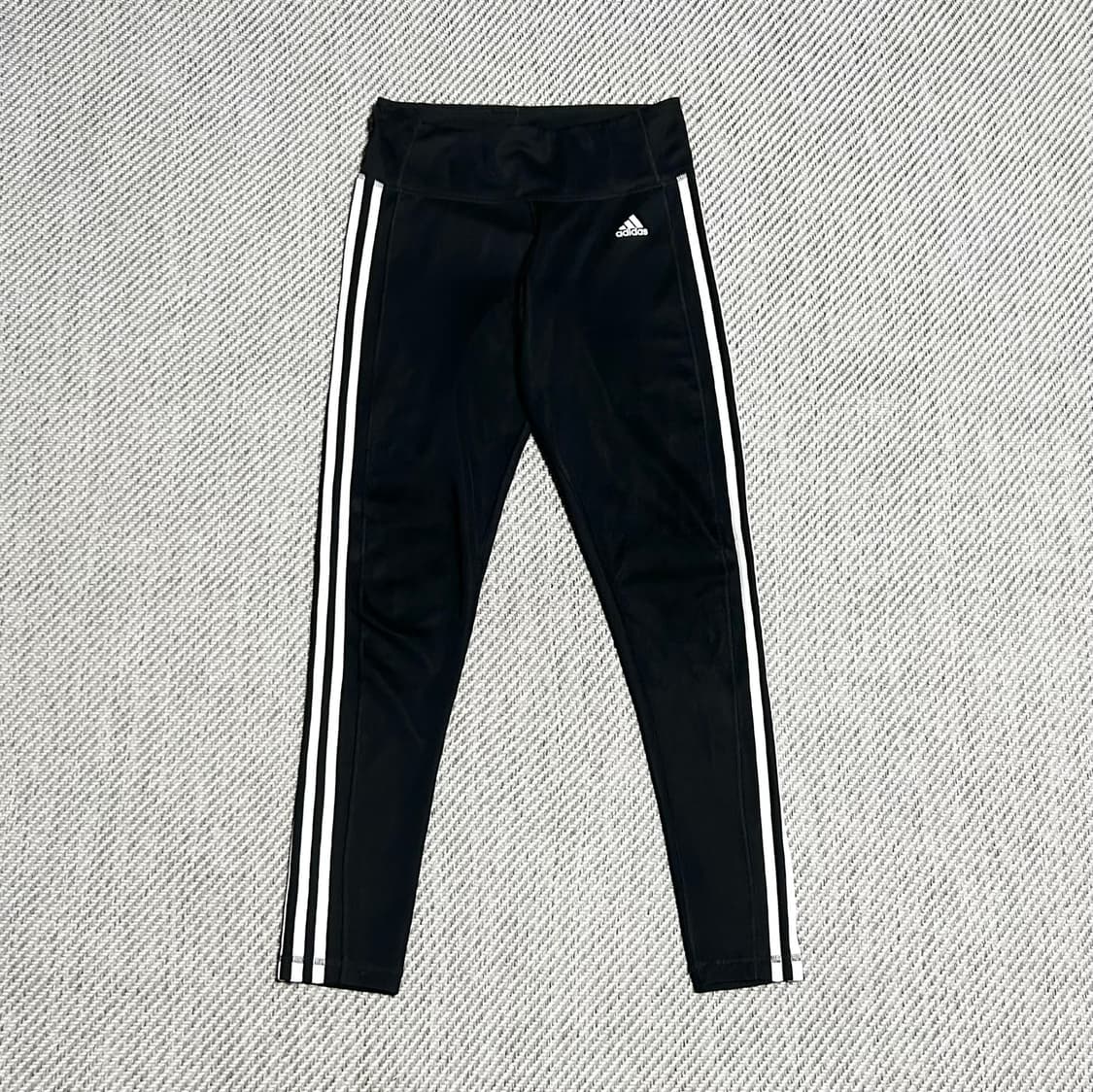 [L] adidas 아디다스 우먼즈 검/흰 레깅스 상품이미지1
