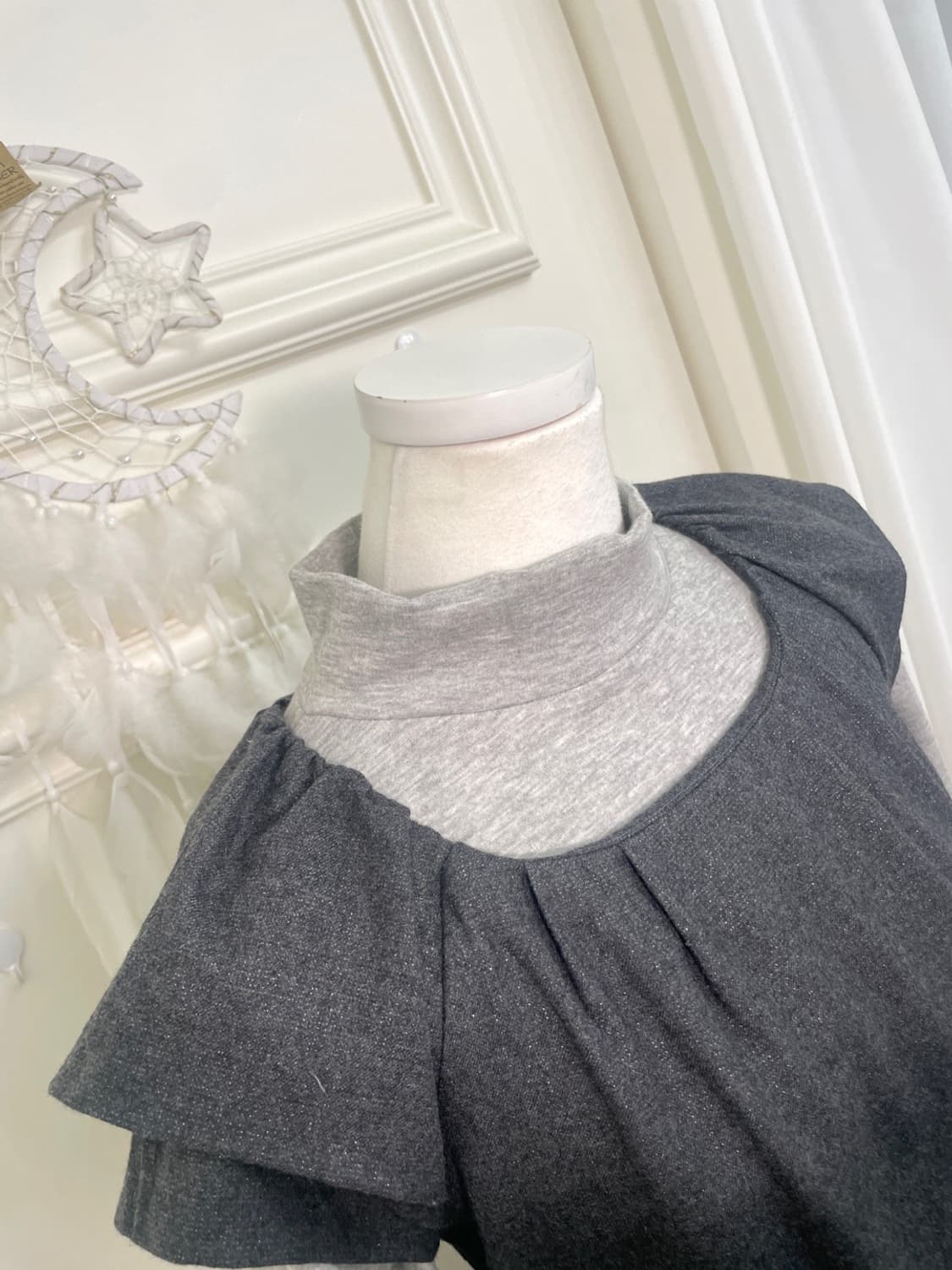 charcoal layered shirring puff sleeve wo 상품이미지7