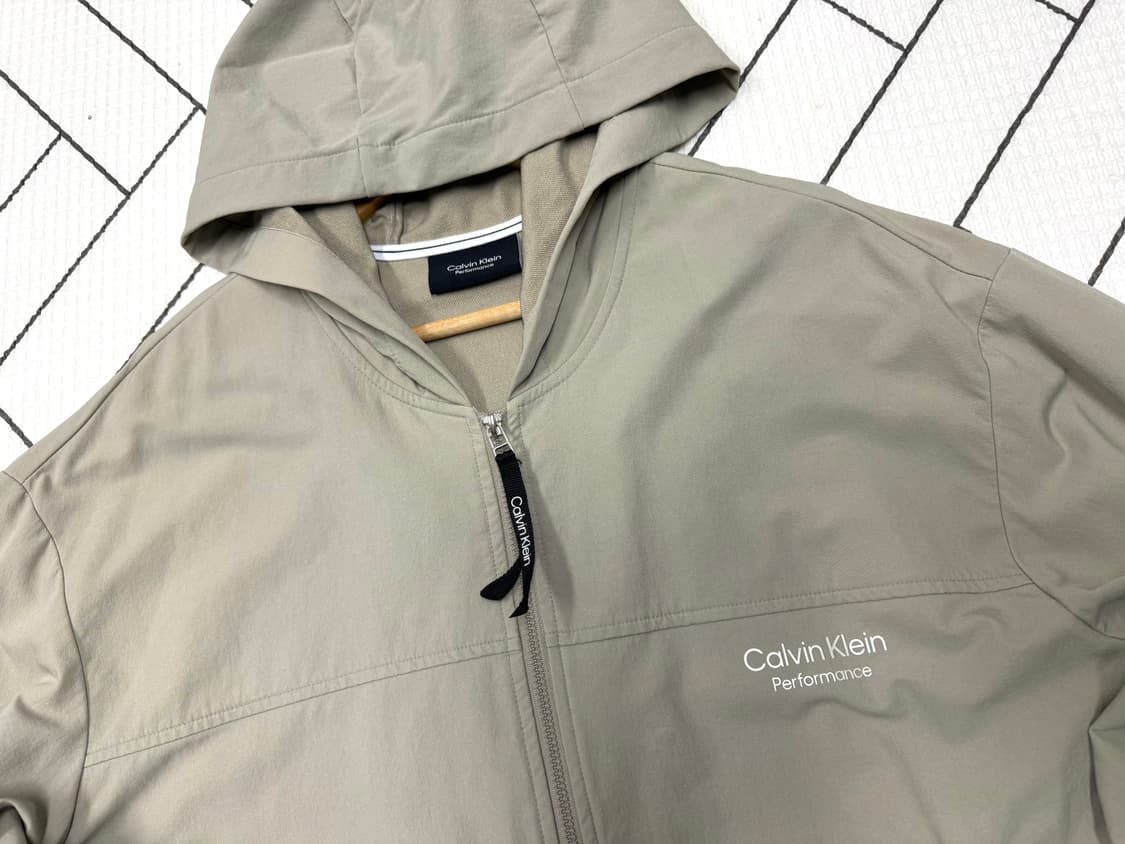 남성 105 XL / CK 캘빈클라인 나일론 후드집업 자켓 베이지 상품이미지3