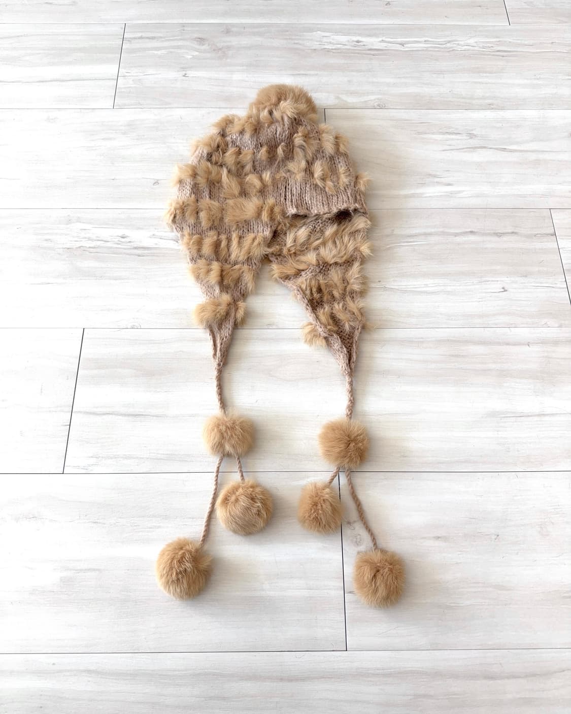Fairy beige rabbit fur point beanie 상품이미지1