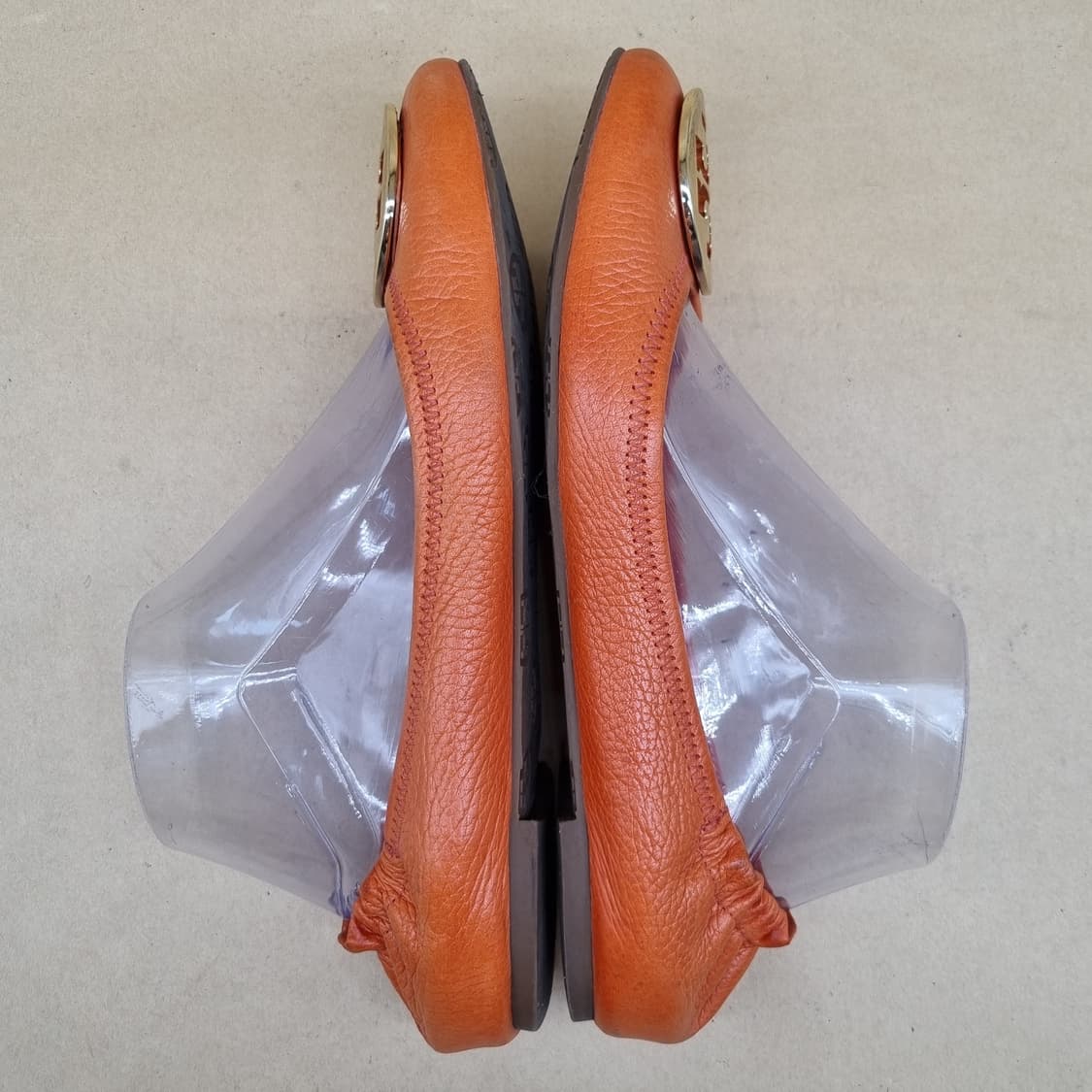 토리버치 오렌지 여성 플랫슈즈 250 상품이미지5