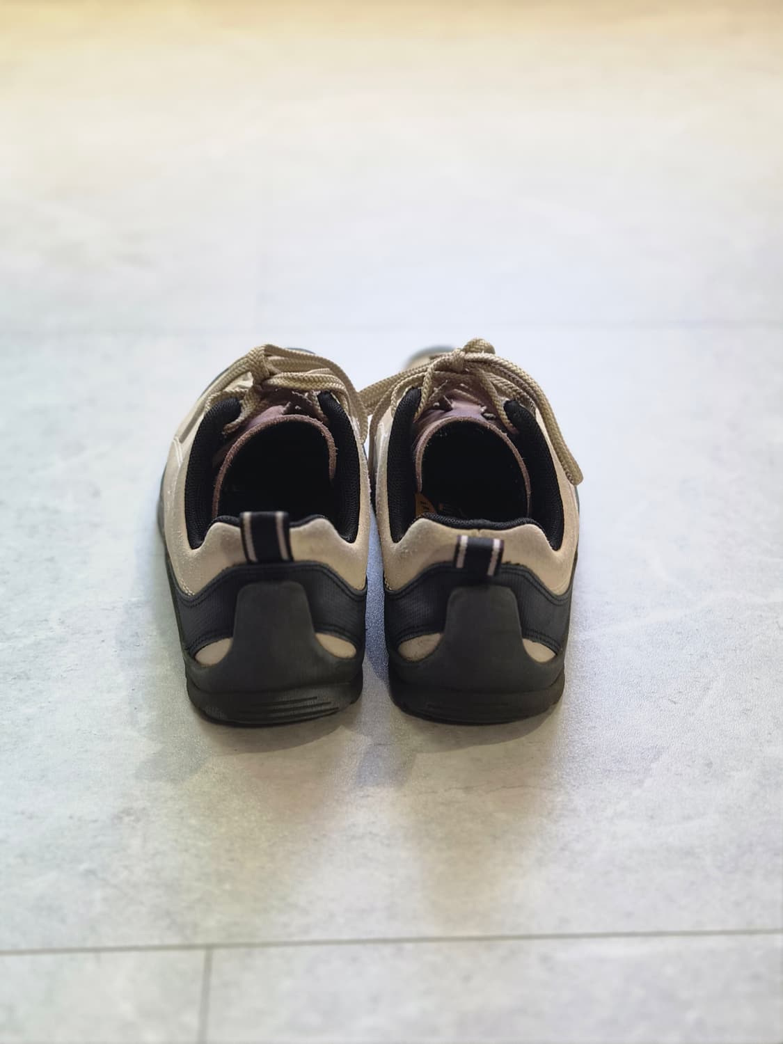 킨 재스퍼 스웨이드 스니커즈 버치 펀 상품이미지2