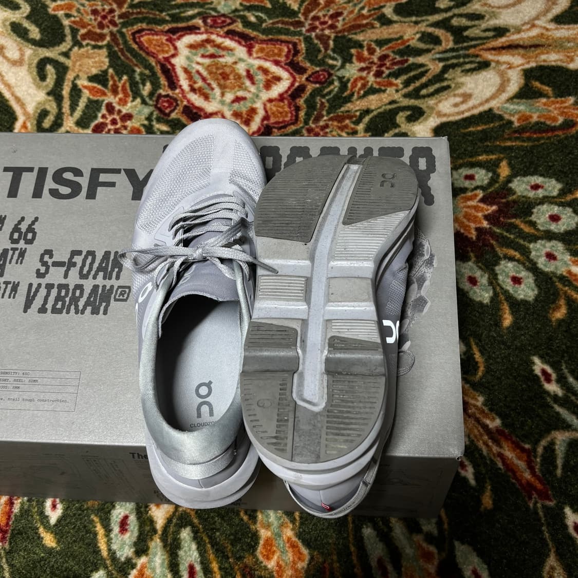 on running cloudzone alloy rock 상품이미지4