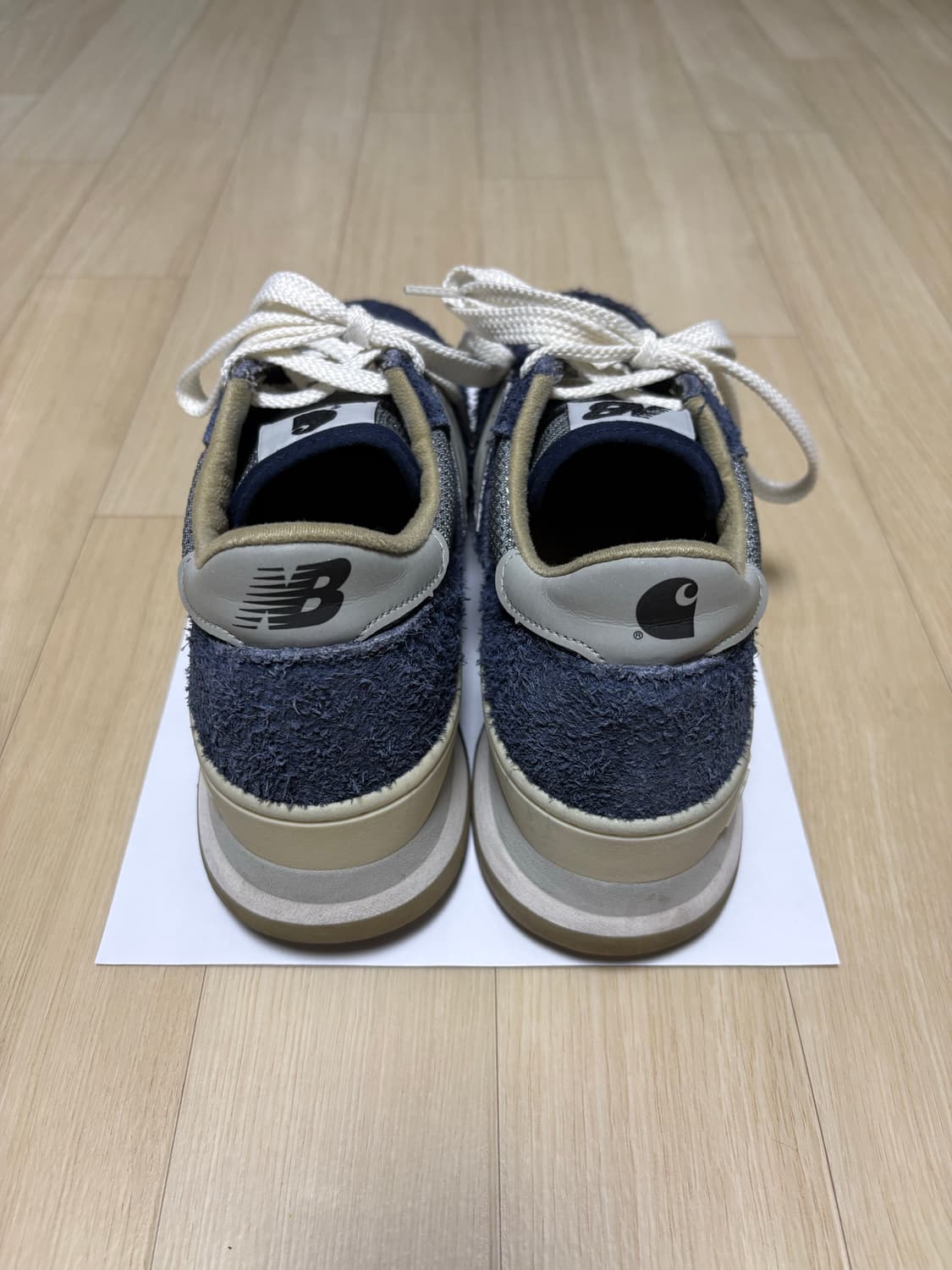 칼하트 WIP x 뉴발란스 990v1 250 상품이미지4