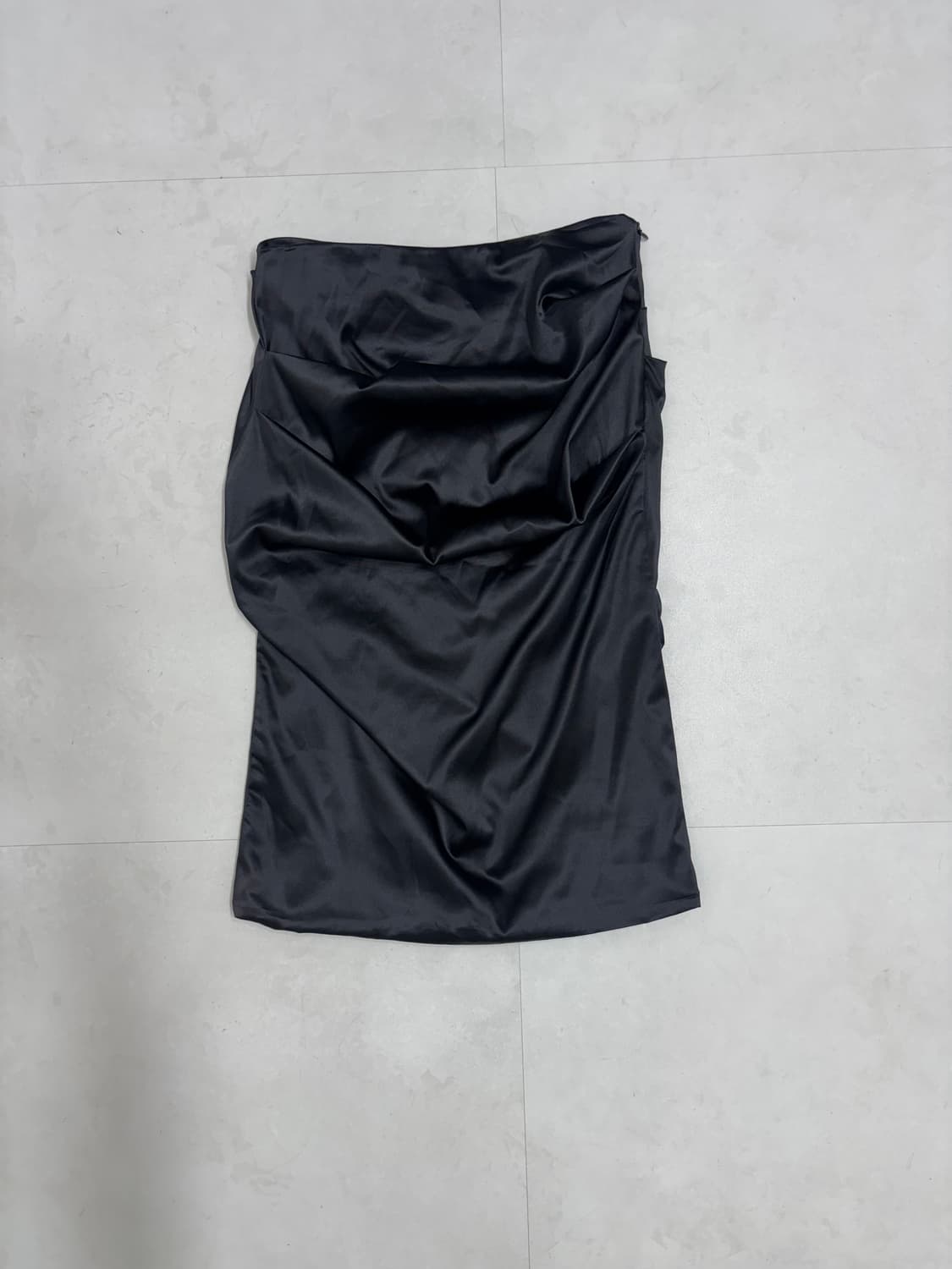 SATIN SHIRRED MIDI SKIRT 상품이미지8