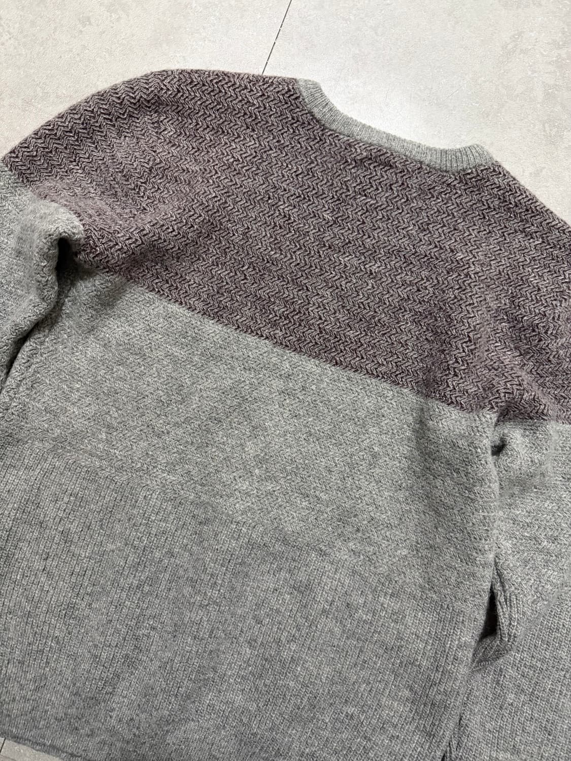 해지스 울 빈티지 헤링본 패턴 울 니트  95size   상품이미지8