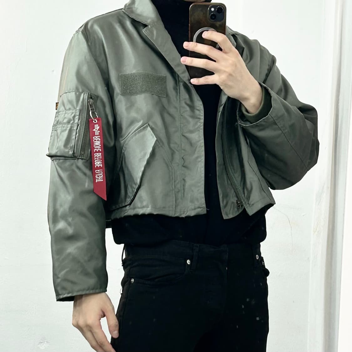 알파인더스트리 X LANDLORD 크롭 플라이트 자켓 상품이미지2