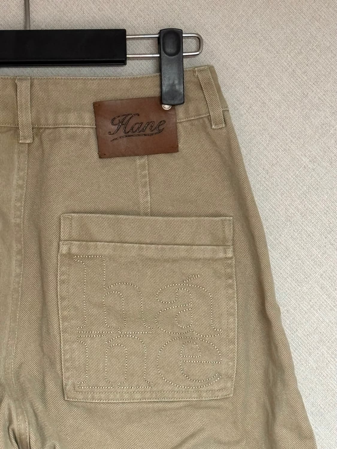 하네 - 커브드 킹크 카펜터 코튼 팬츠 상품이미지5