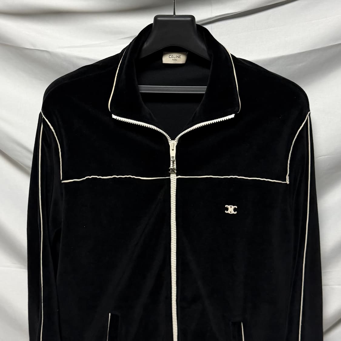 [S+급/XL] 셀린느 트리옹프 트랙자켓 벨벳 집업 블랙 상품이미지2