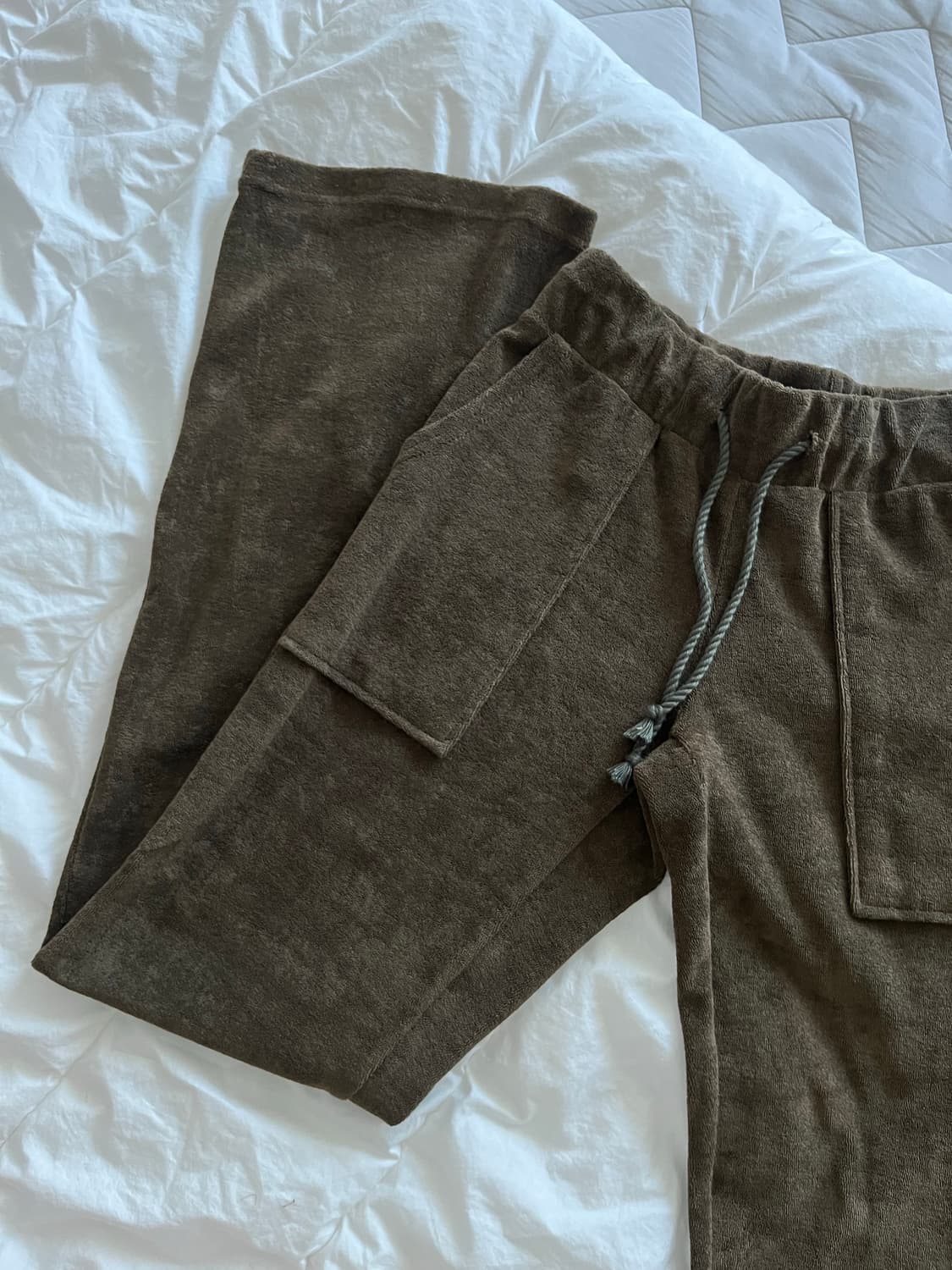 보헤미안 서울 트레이닝 팬츠-카키 상품이미지1