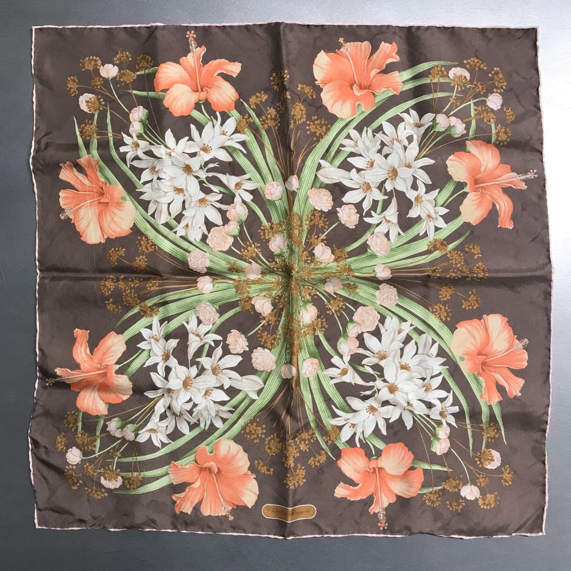 패레가모 실크 스카프 상품이미지3