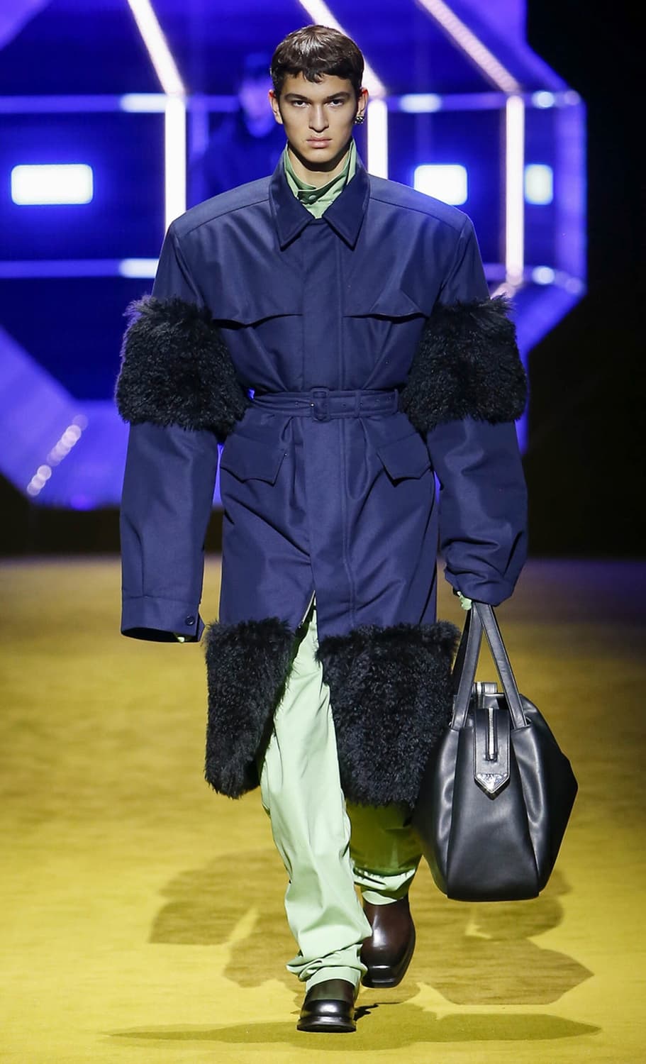 PRADA 프라다 런웨이 패딩 자켓 (파카) 상품이미지10