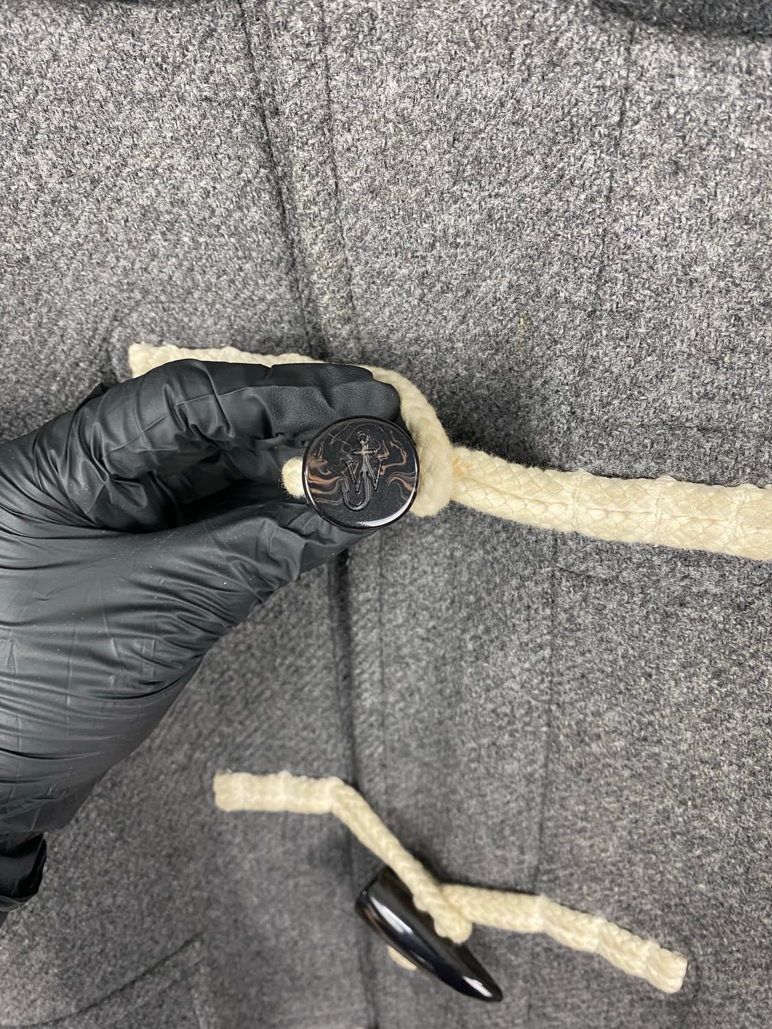 유니클로 jw앤더슨 더플 떡볶이 코트 L 상품이미지3