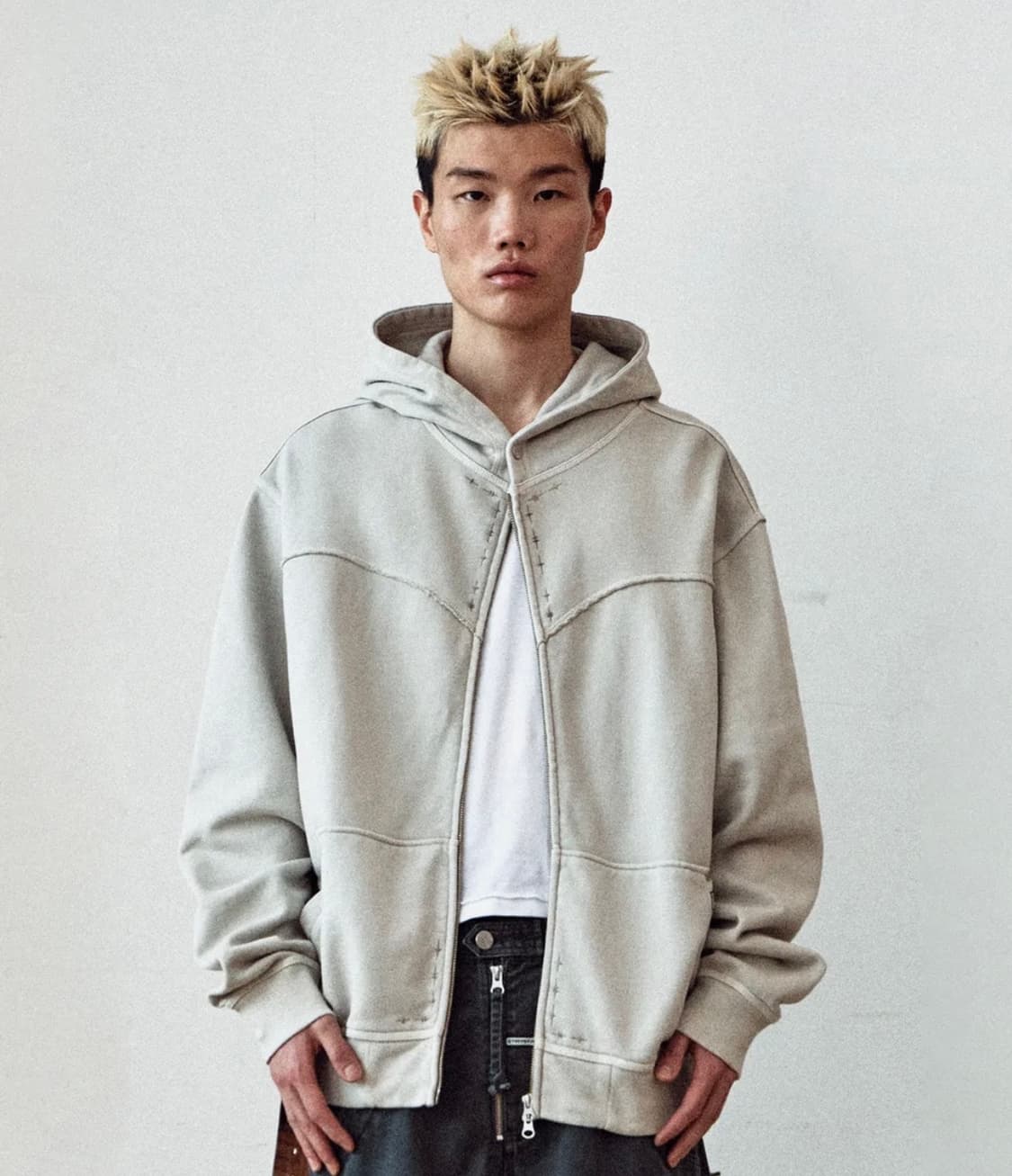 더바이닐하우스 후드 집업 베이지 상품이미지2