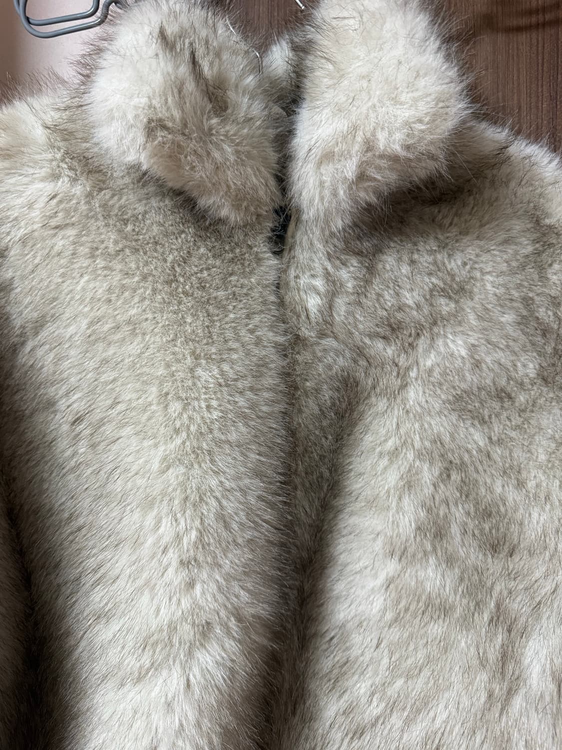 세릭 brushed fur jacket 퍼자켓 베이지 상품이미지4