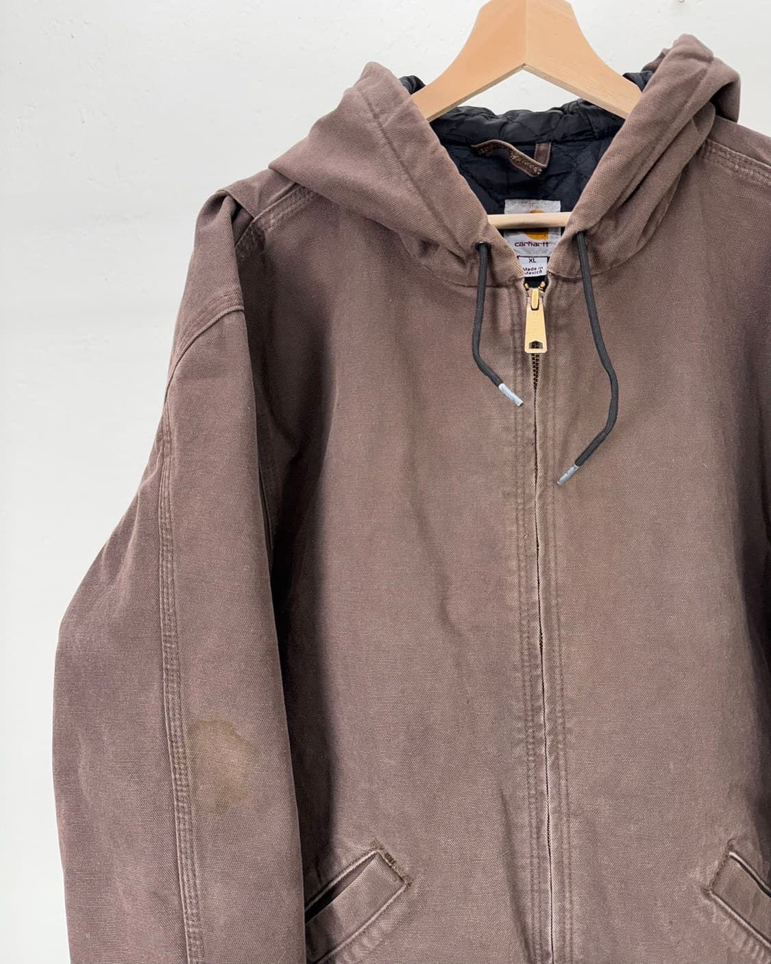 칼하트 다크 브라운 덕 캔버스 퀼팅 워크 후디 자켓 상품이미지2