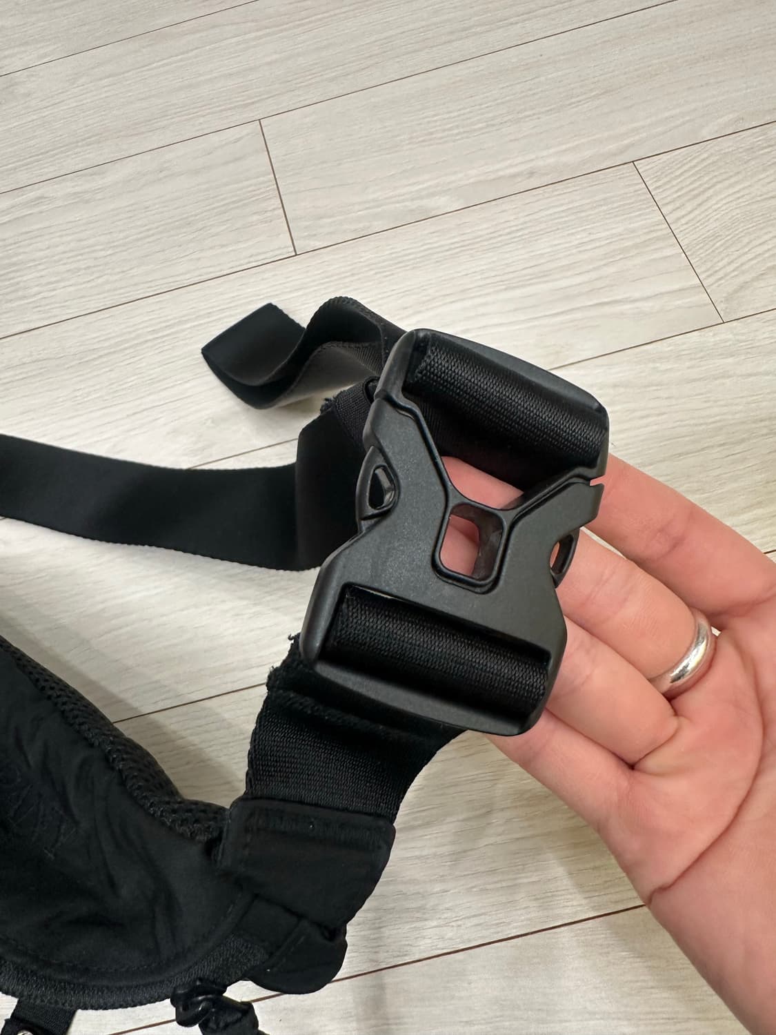 Cp company 힙색 크로스백 상품이미지4