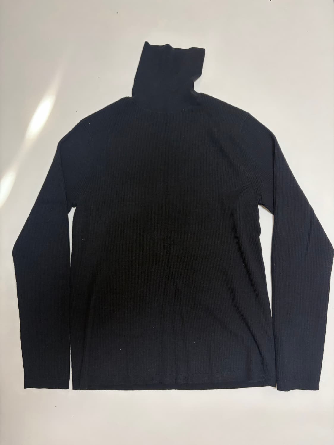 띠어리 블랙 목폴라 니트 XL 상품이미지1