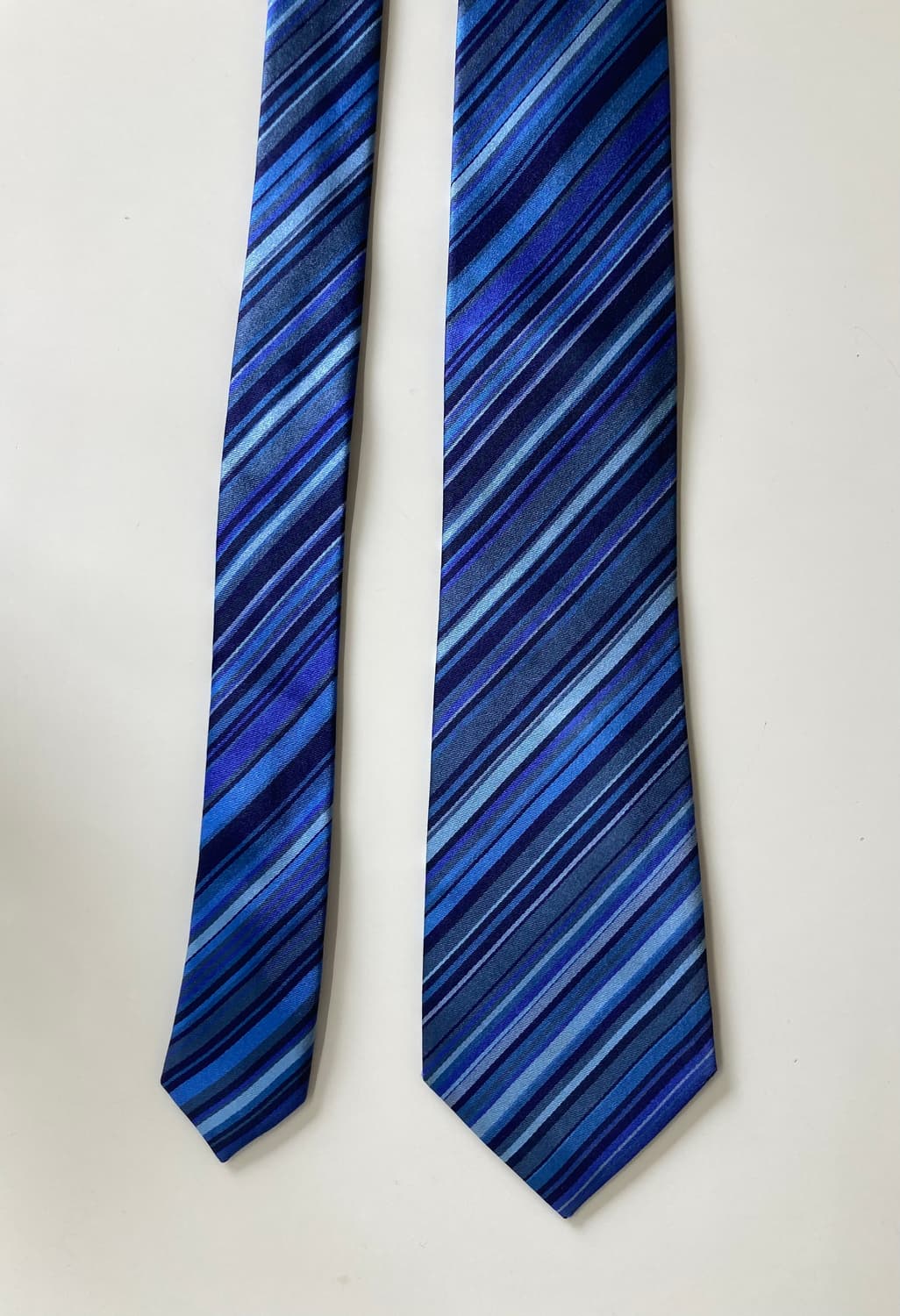 폴스미스 넥타이 상품이미지1