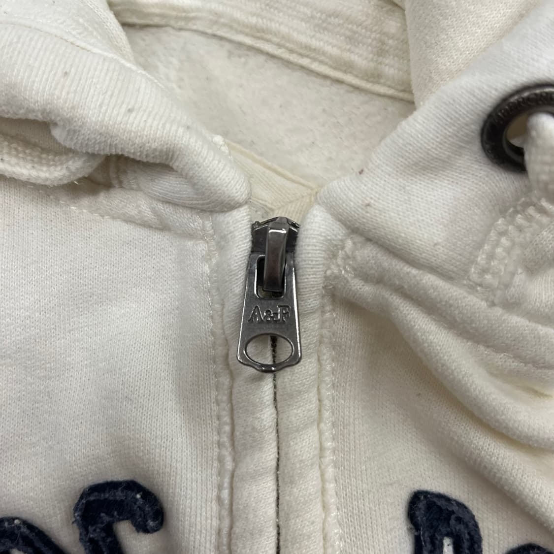아베크롬비 화이트 딱붙 후드집업 상품이미지7