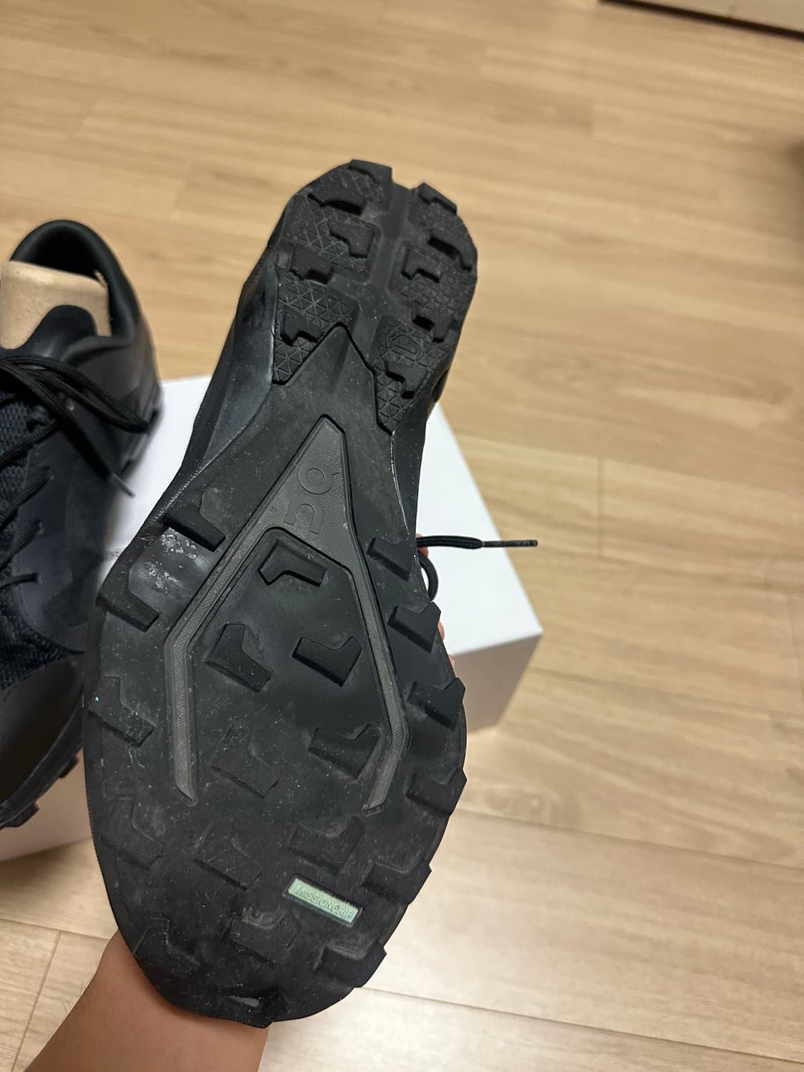 온러닝 파프 클라우드 벤처 270 상품이미지5