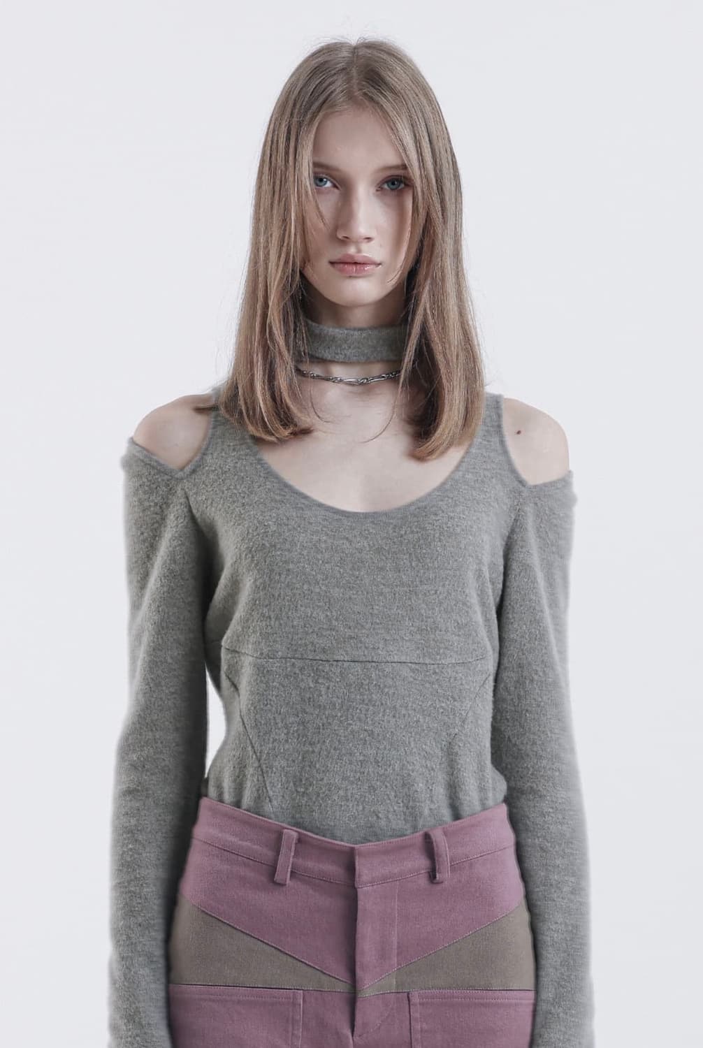 페인츄얼 컷아웃 스카프 블루 니트 상품이미지2