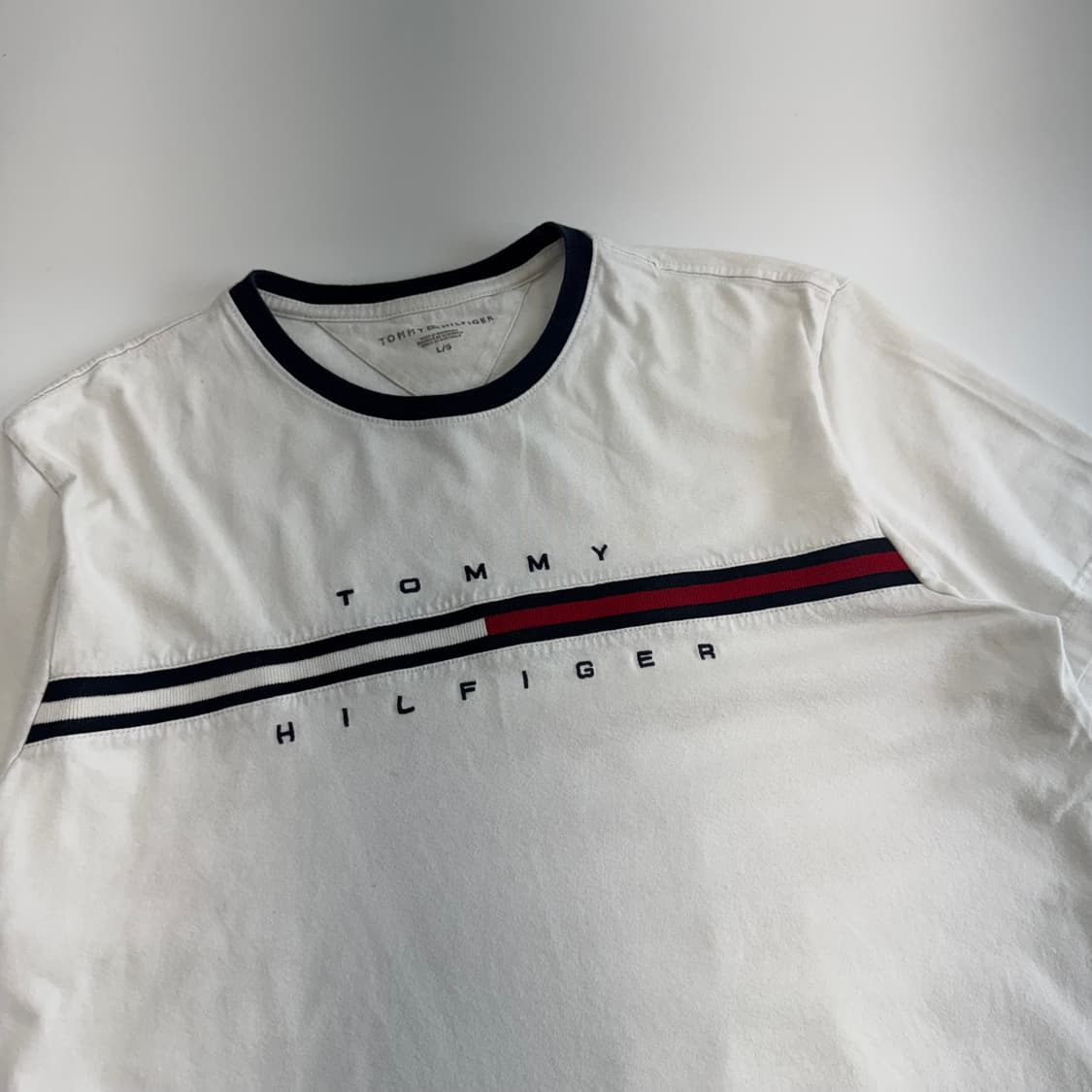 Tommy Hilfiger 타미힐피거 화이트 반팔 상품이미지4