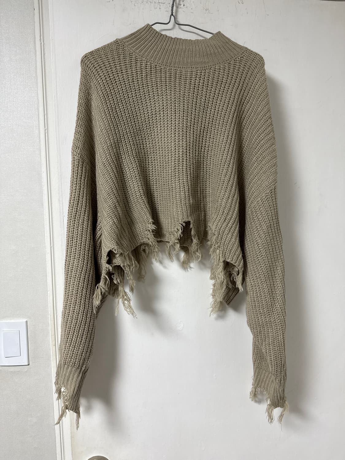 Anap 커스텀 그런지 크롭 니트 상품이미지2