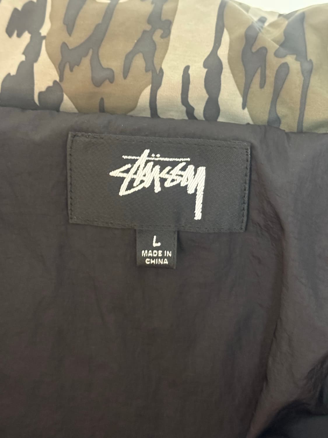 스투시 모시오크 다운 패딩 L 상품이미지4