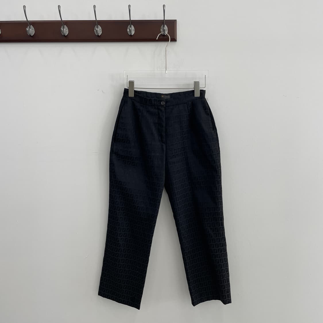 W 펜디 FF 로고 패턴 블랙 코튼 팬츠 상품이미지1