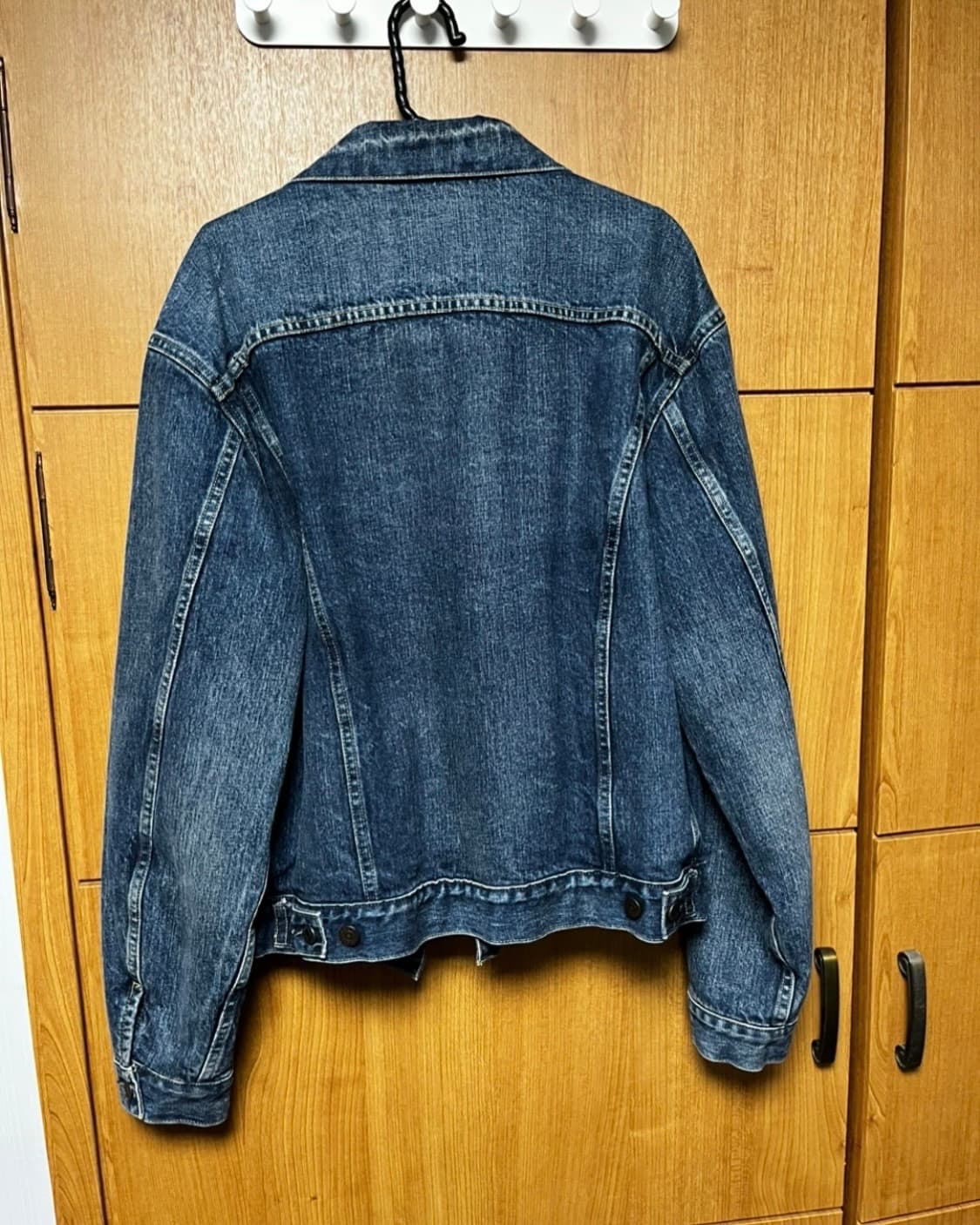 Lvc lot 559 42(L)사이즈 판매합니다. 상품이미지3