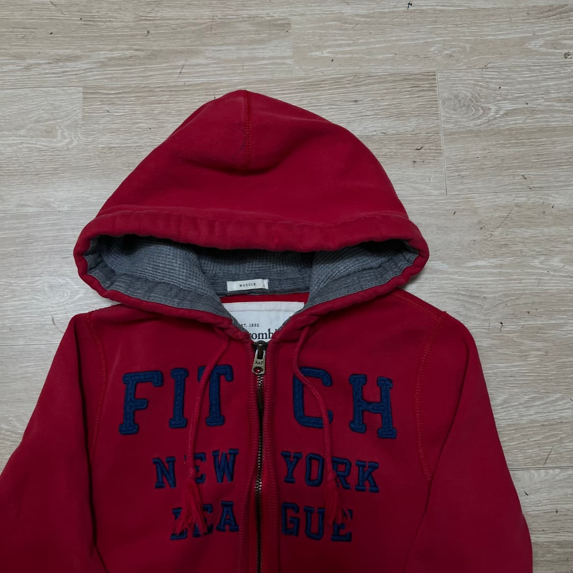아베크롬비 앤 피치 자수 빅로고 기모 후드집업 [레드] M/95 상품이미지2