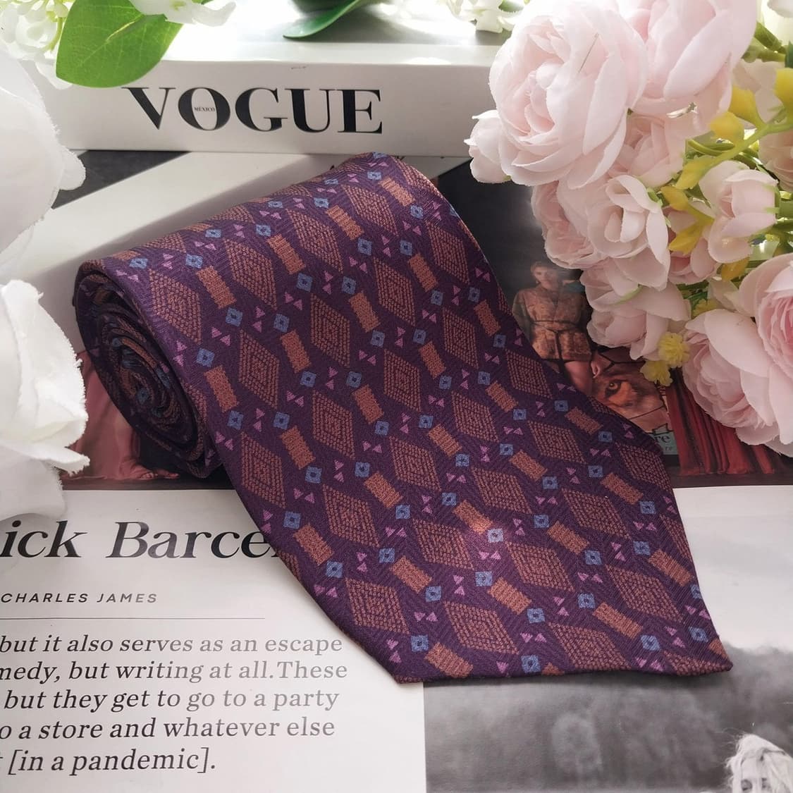 캘빈 클라인 실크 퍼플 기하 패턴 넥타이 9.8cm A+등급 K1882
 상품이미지3