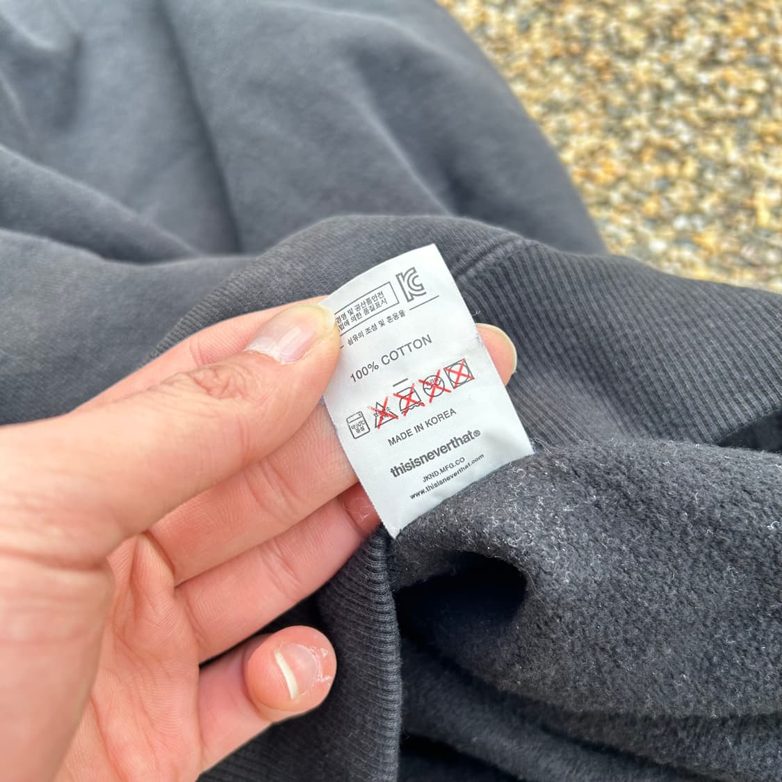 디스이스네버뎃 블랙 로고 후드티 상품이미지8