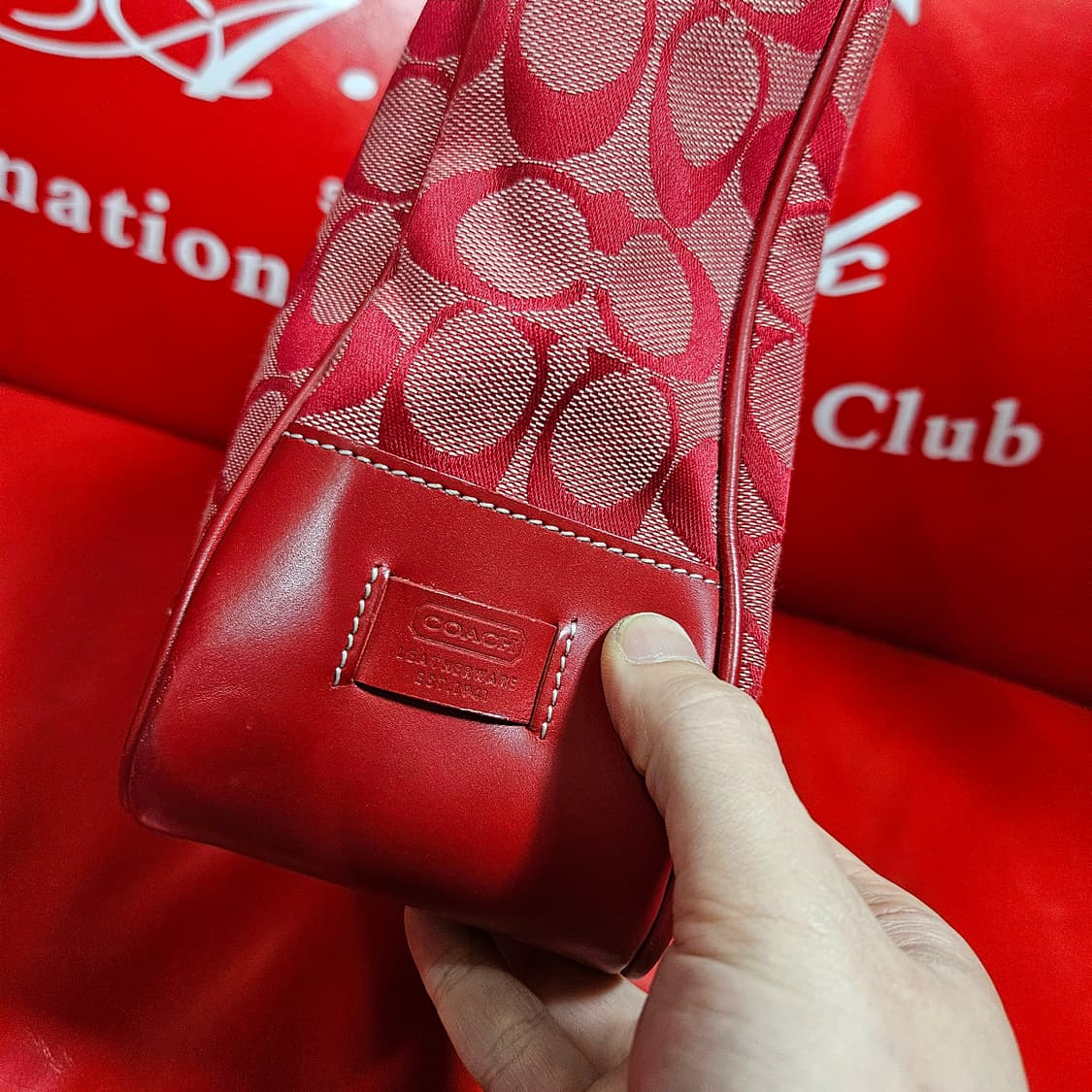 코치(Coach) 자가드 가죽 토트백  상품이미지4